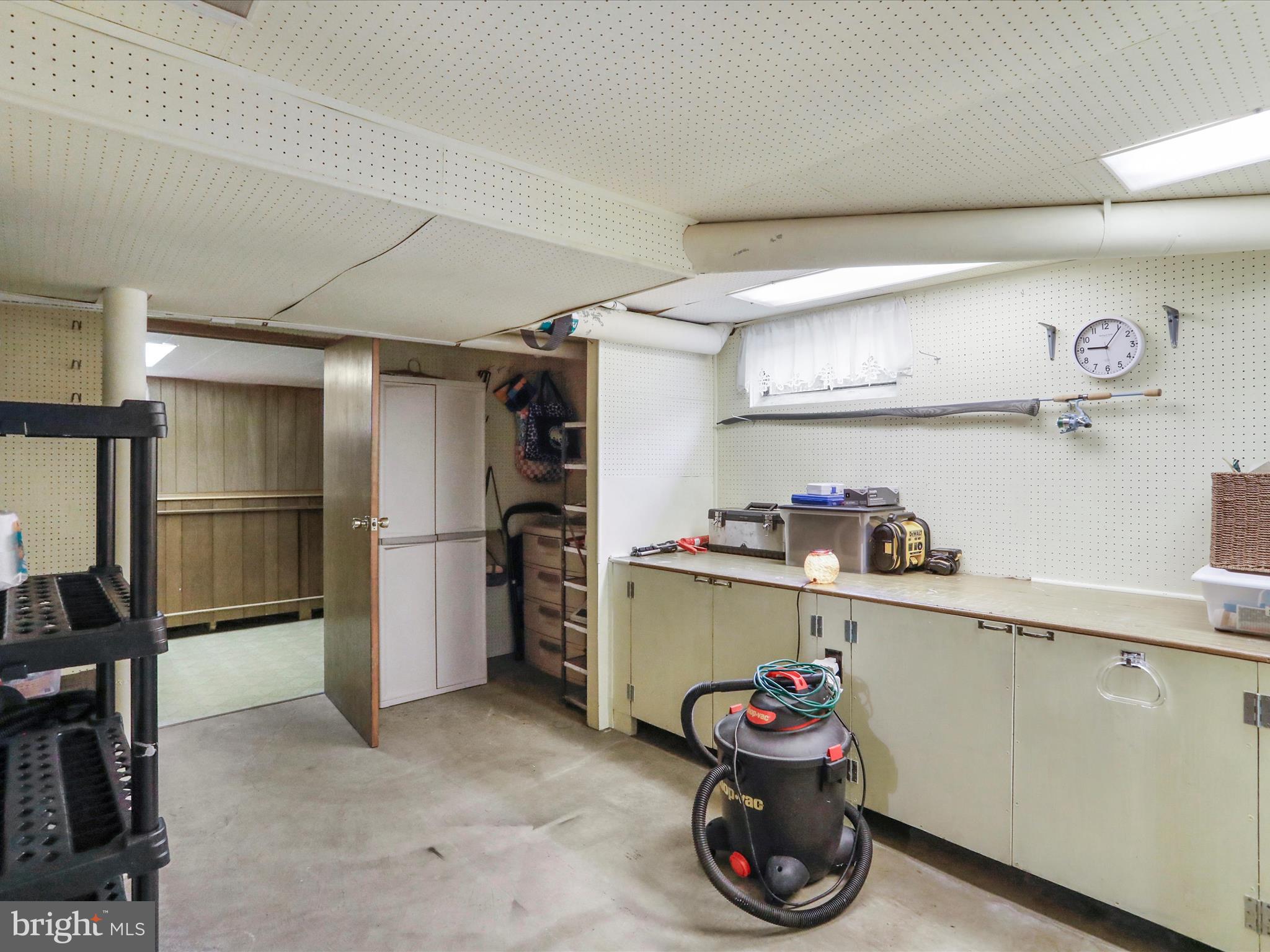 HAWTHORNE HEIGHTS - Residential