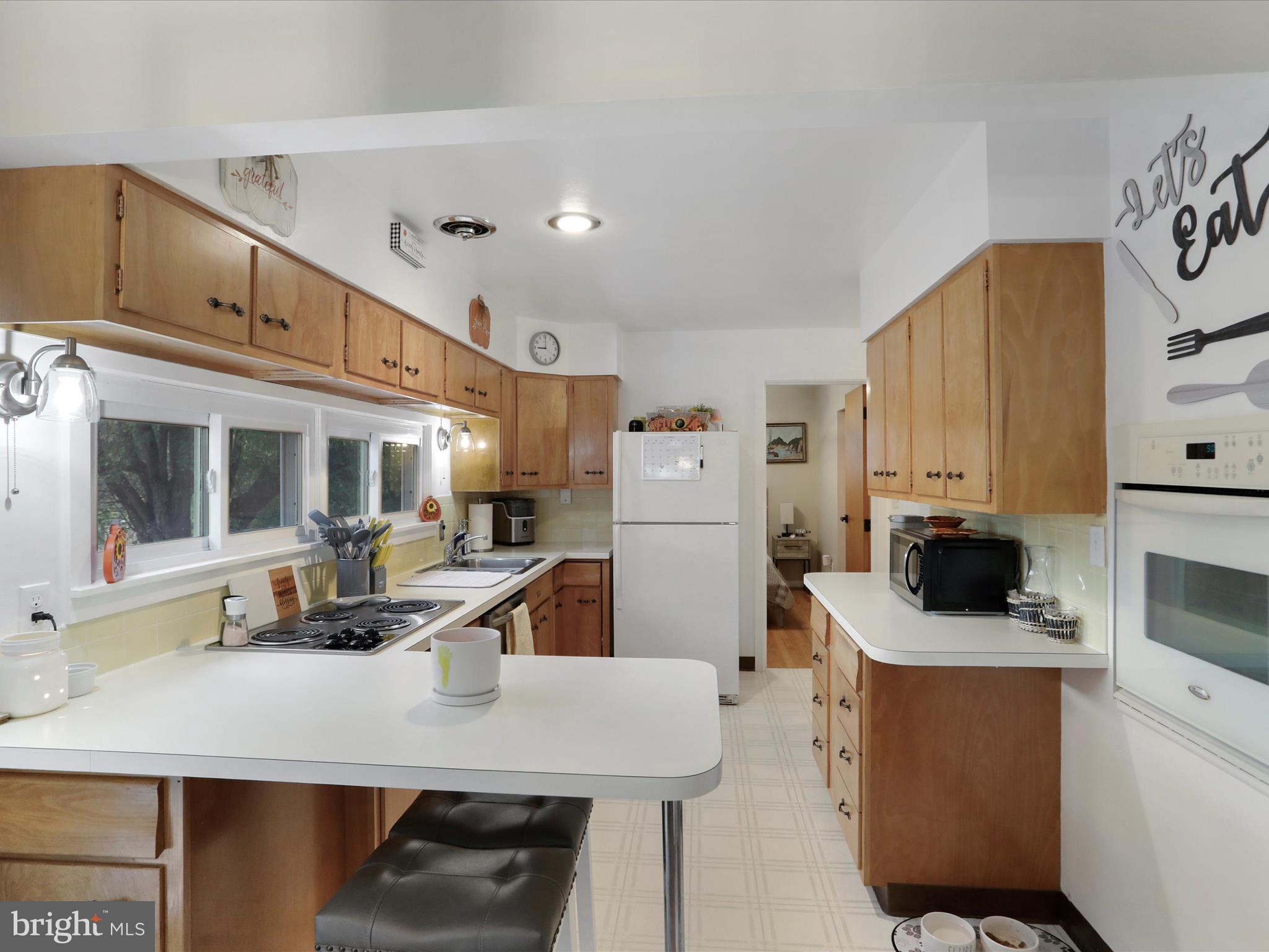 HAWTHORNE HEIGHTS - Residential