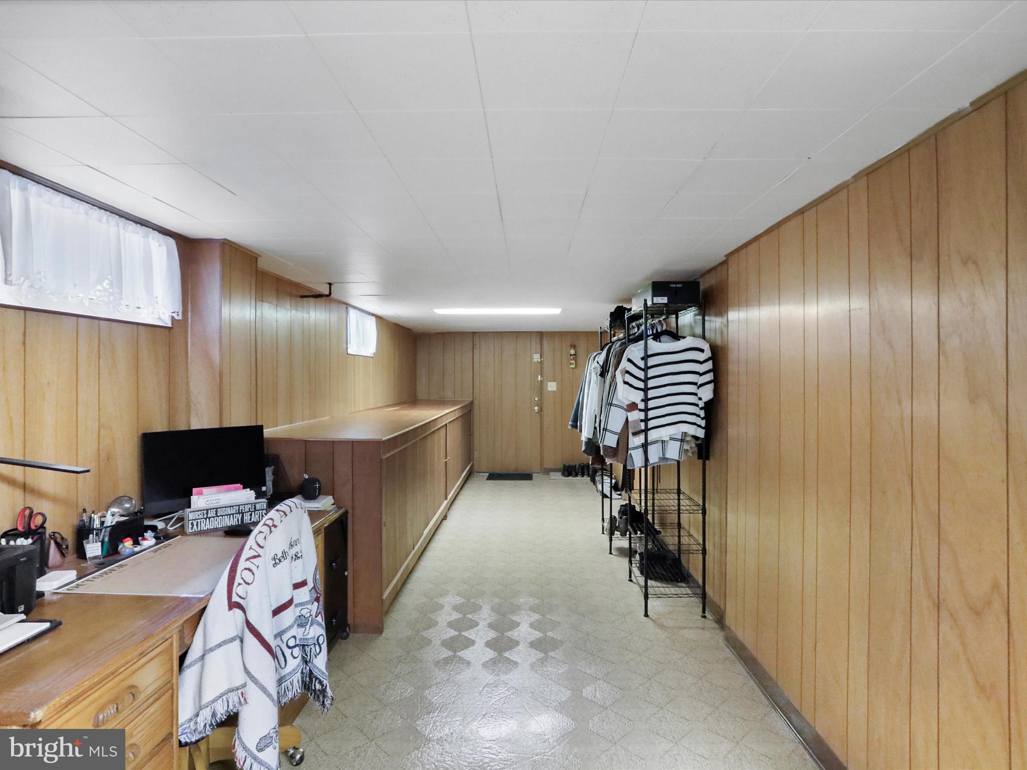 HAWTHORNE HEIGHTS - Residential