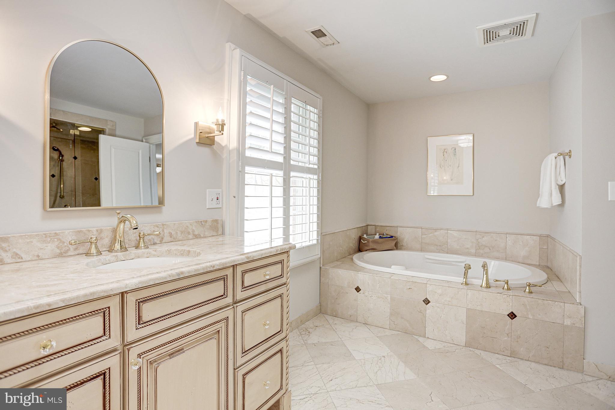 HERITAGE FARM - Residential