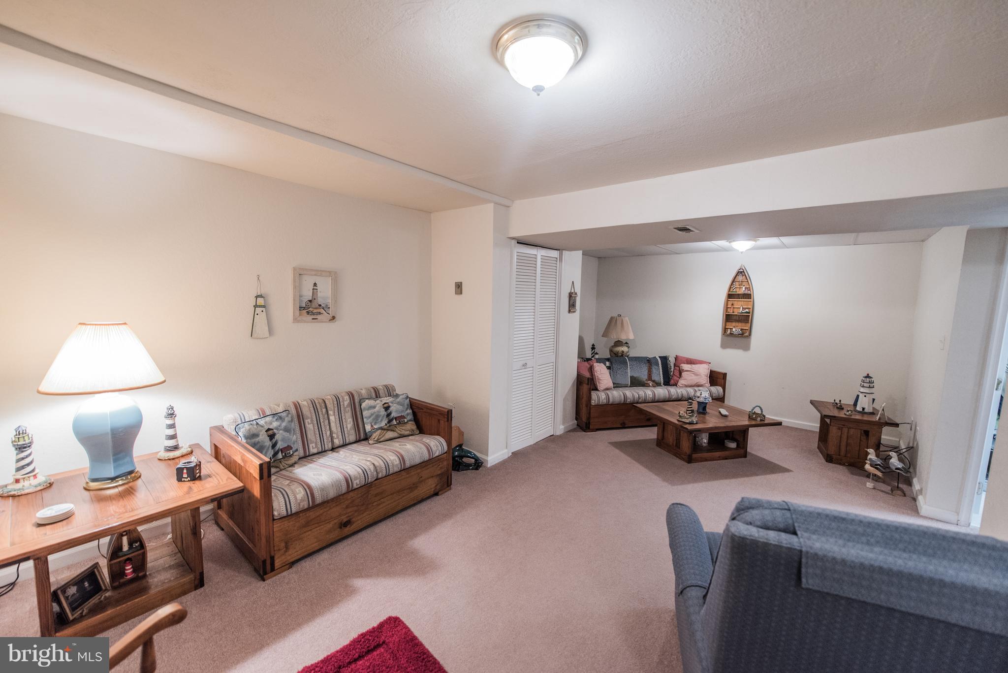 BRIAR RUN - Residential