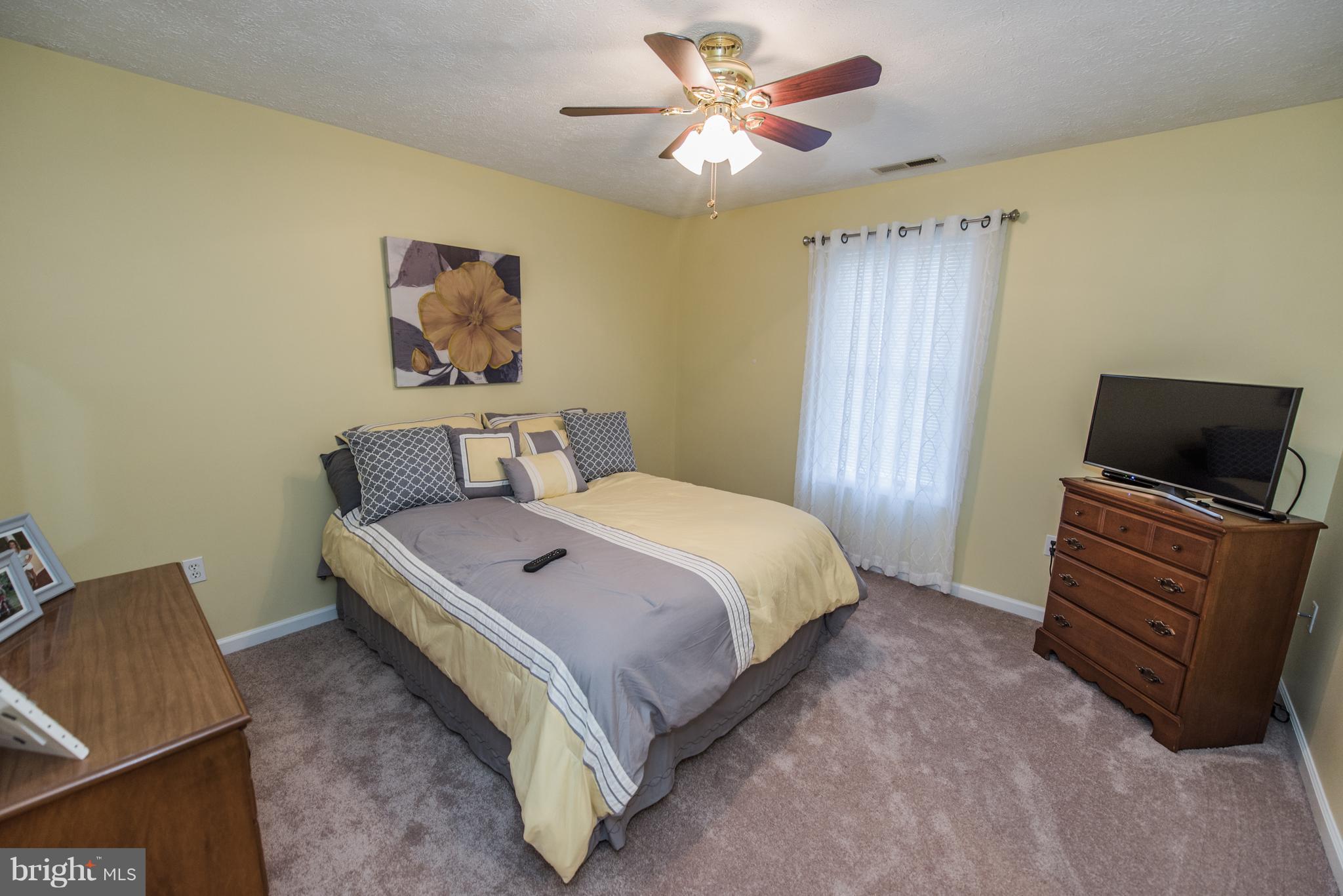 BRIAR RUN - Residential