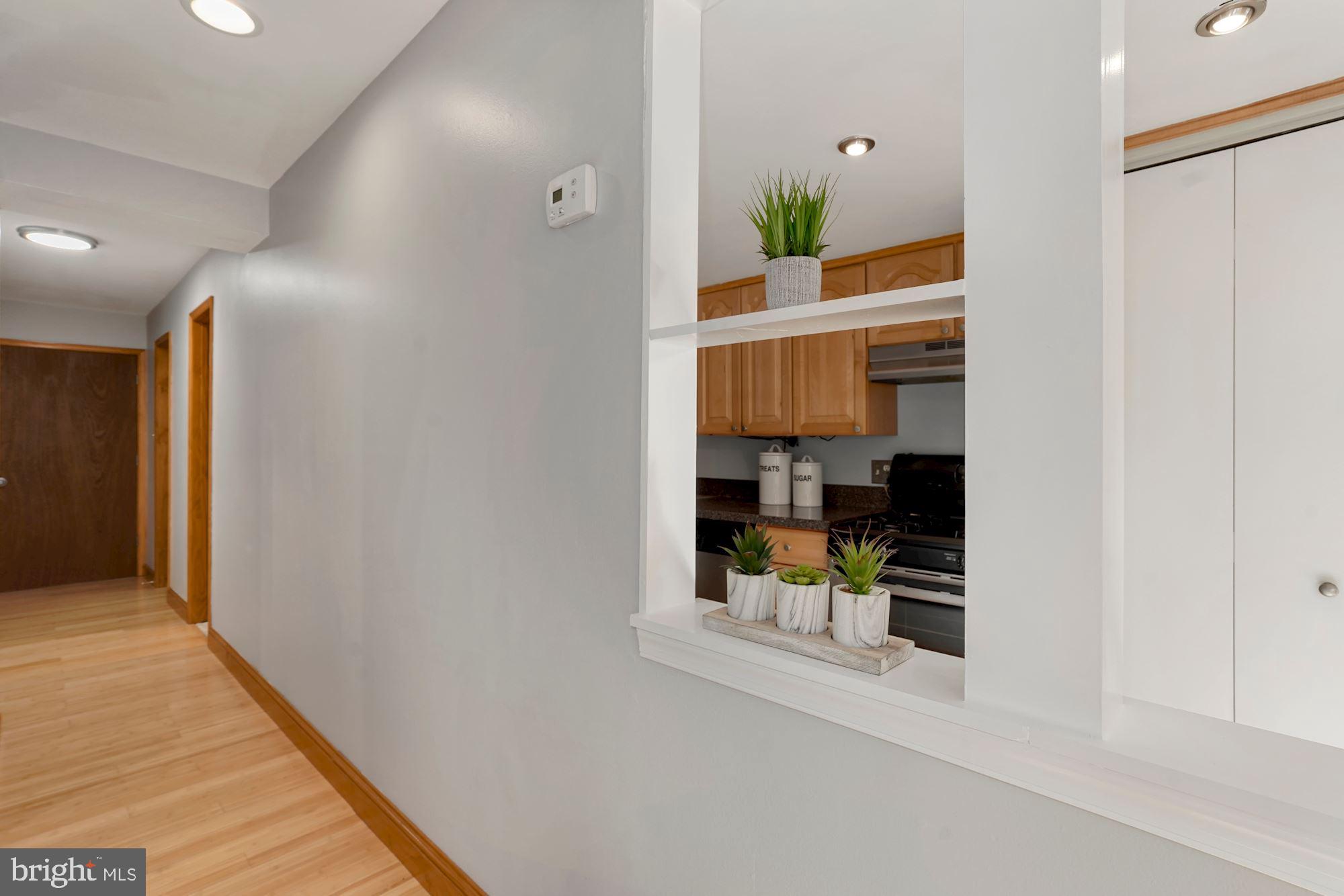 MC LEAN CHASE - Residential