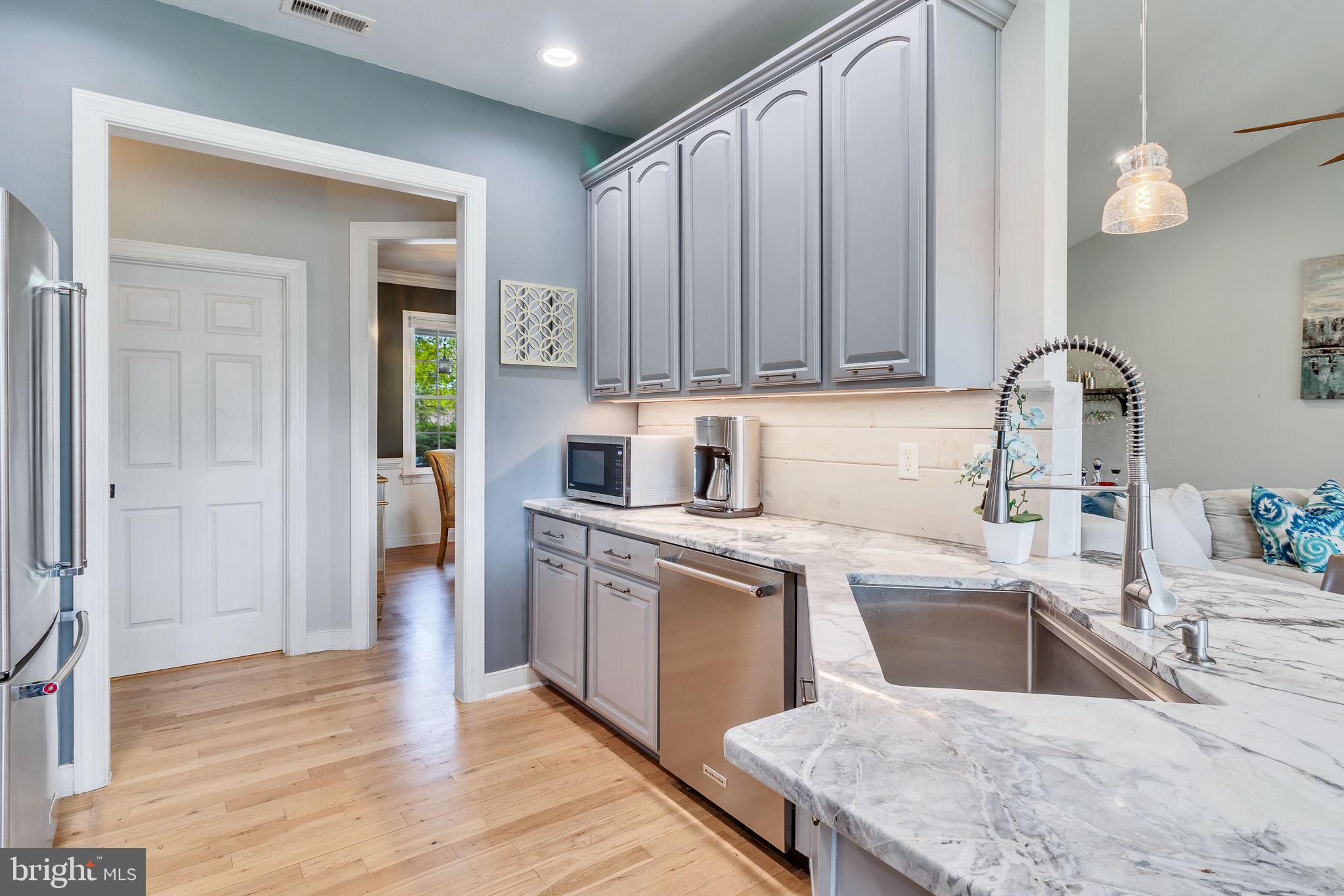 HILLS QUARTER - Residential