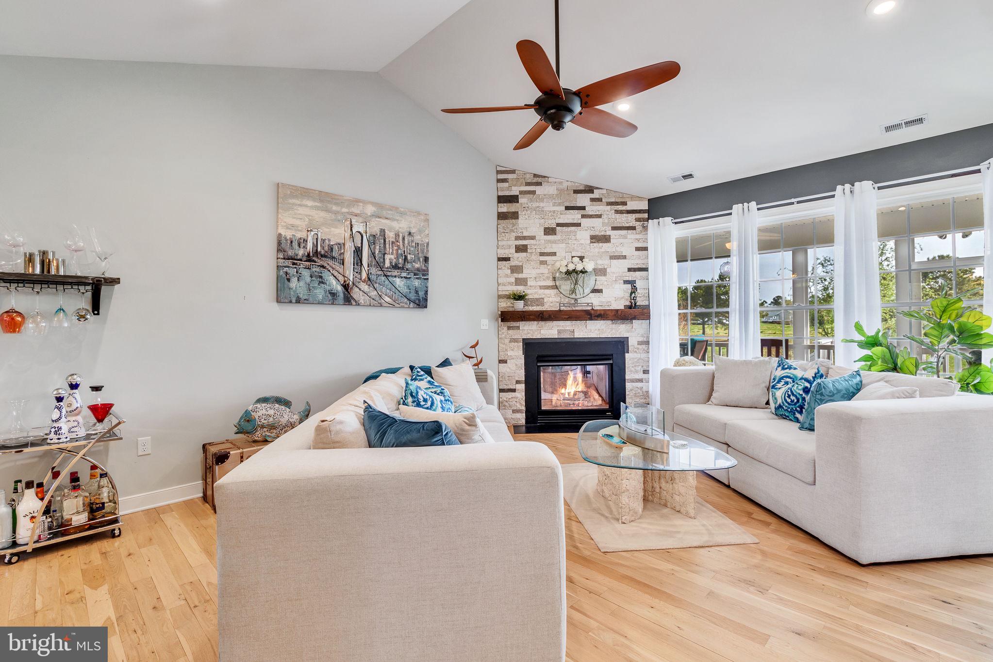 HILLS QUARTER - Residential