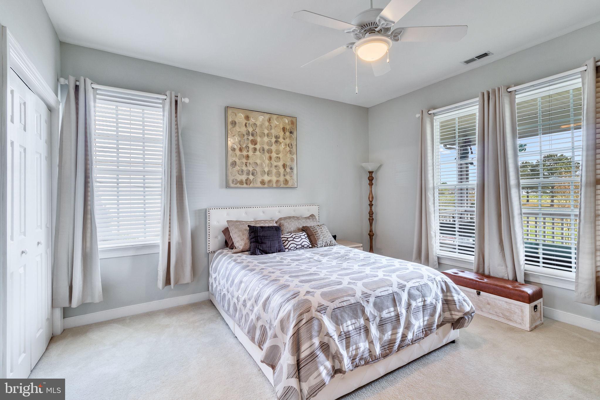 HILLS QUARTER - Residential