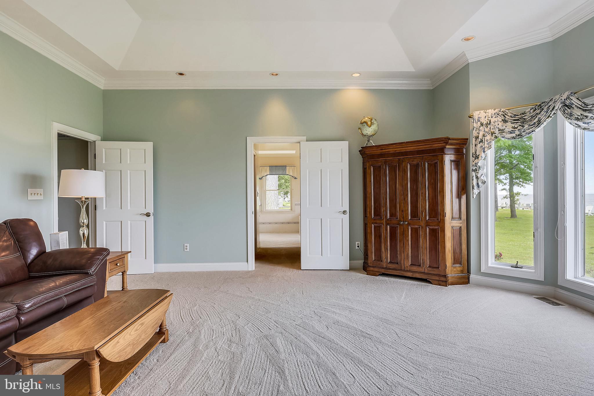 BLOODY POINT FARM - Residential