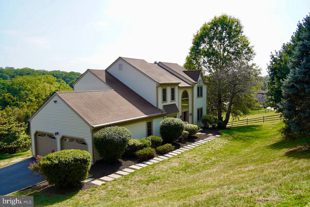 HIGH MEADOW - Residential