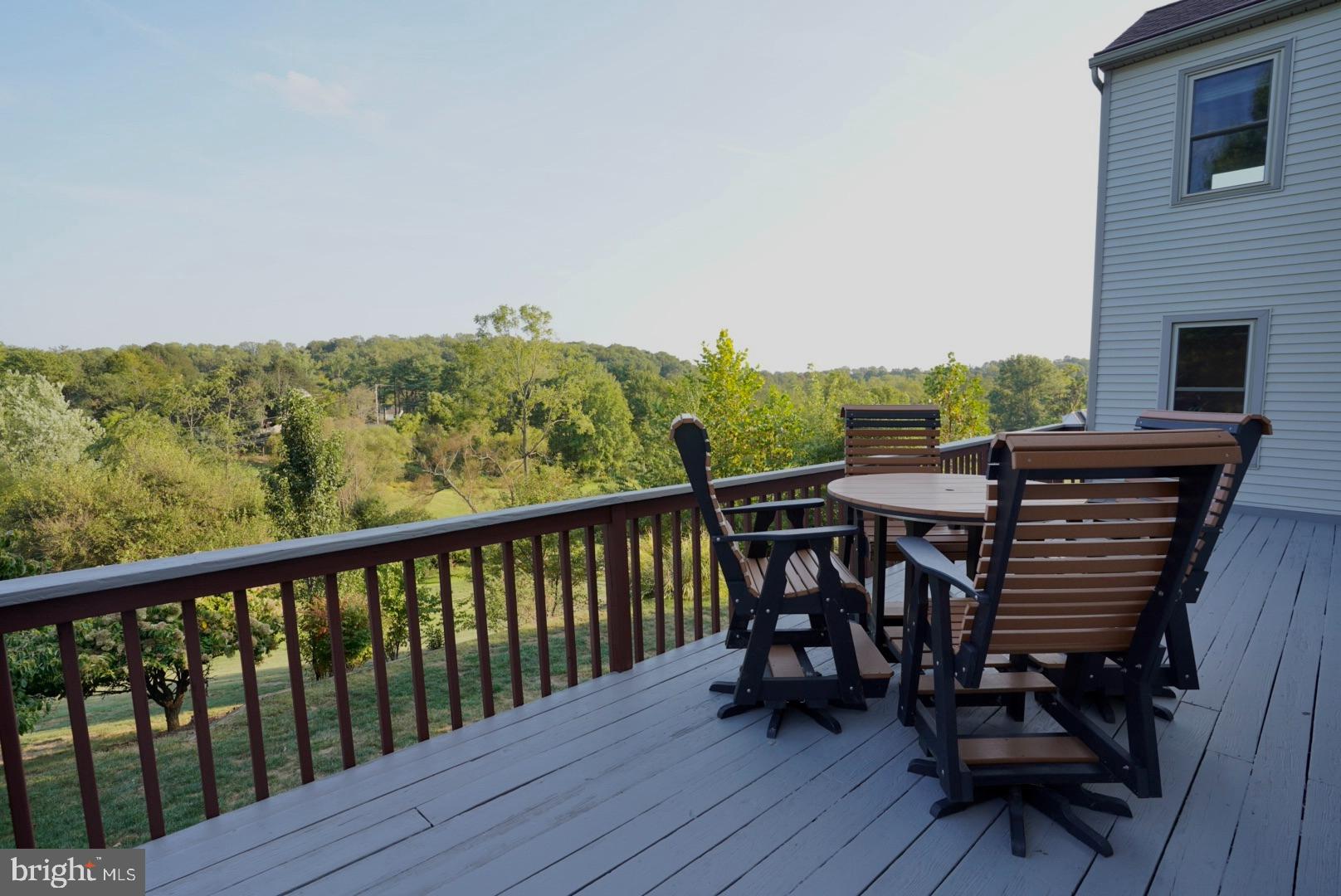 HIGH MEADOW - Residential