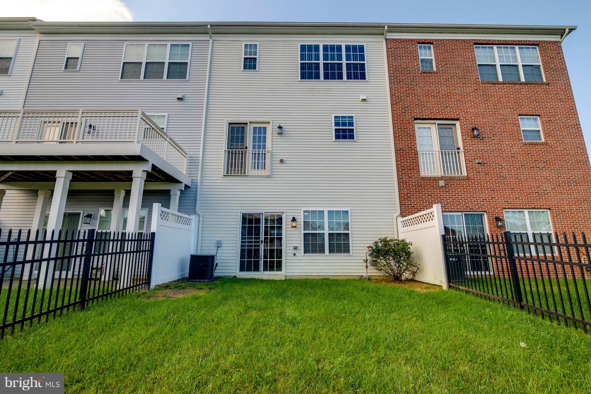 OAK CREEK CLUB GOLF COURSE - Residential