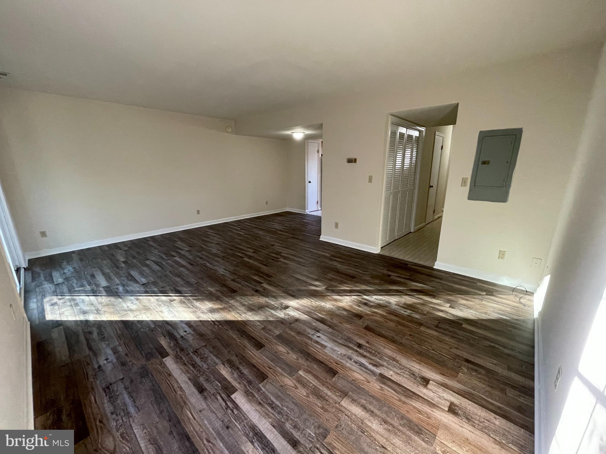 KINGSWOOD - Residential Lease