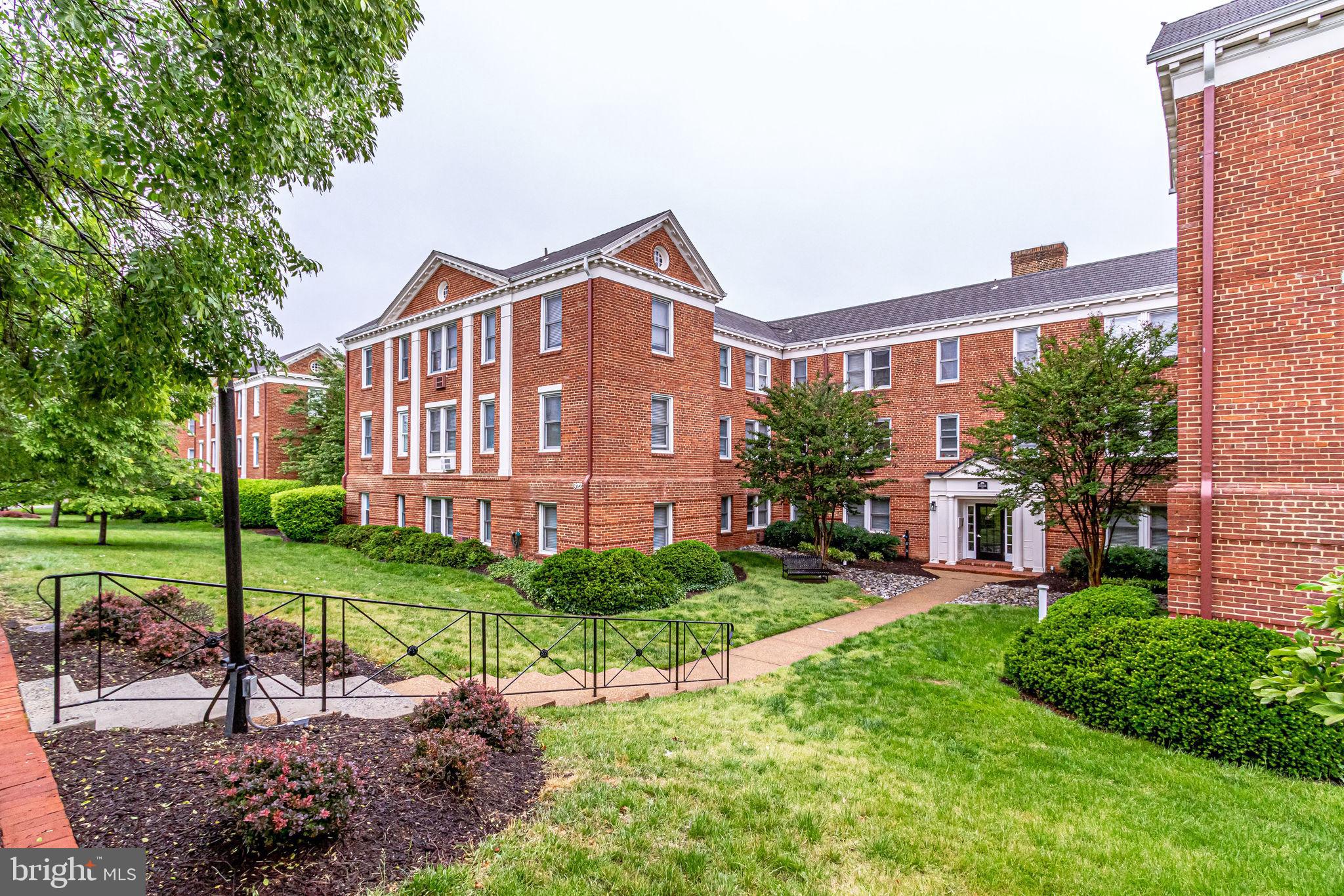 BEARINGS SOUTH - Residential Lease