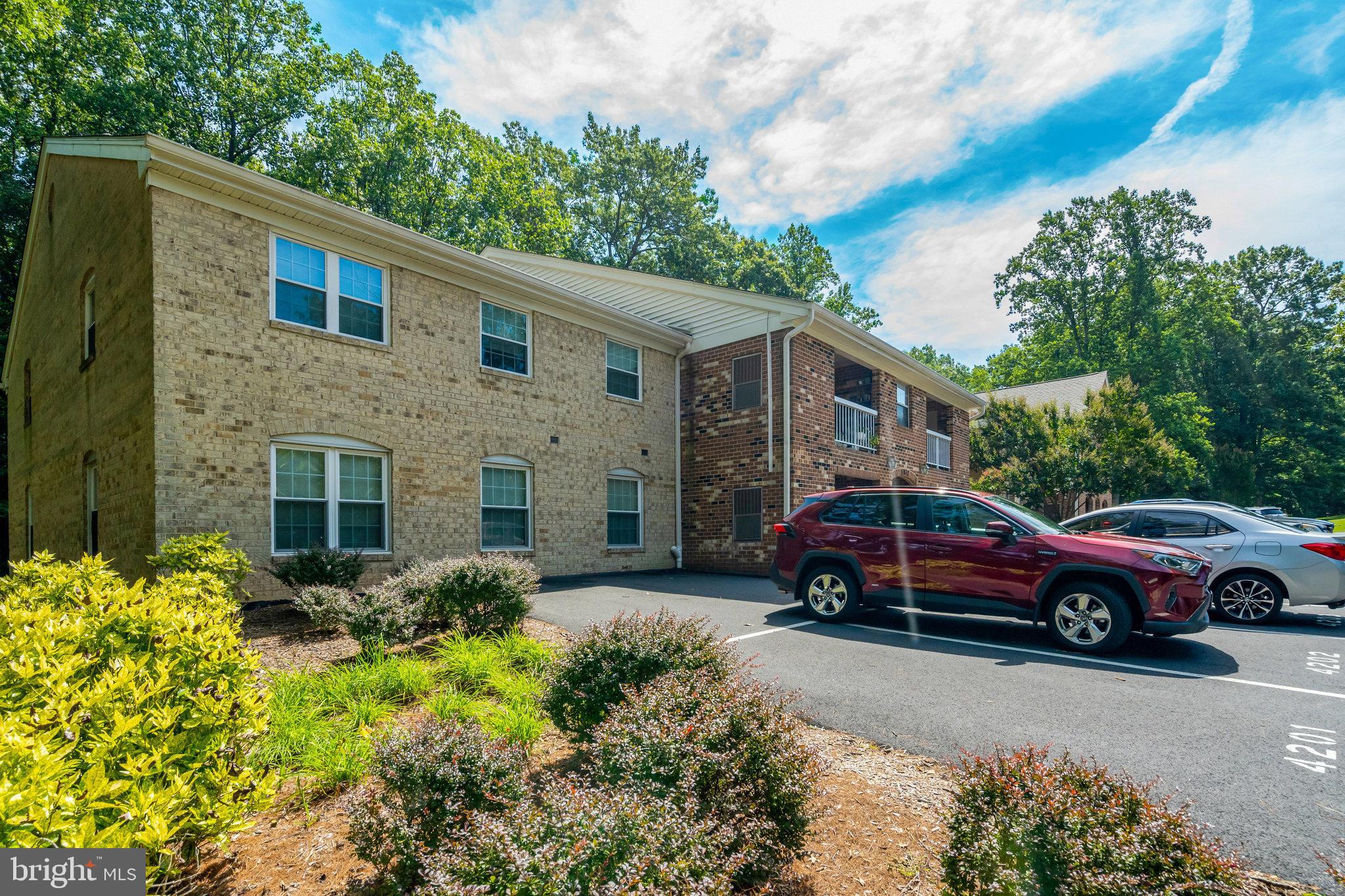 BURKE COVE - Residential