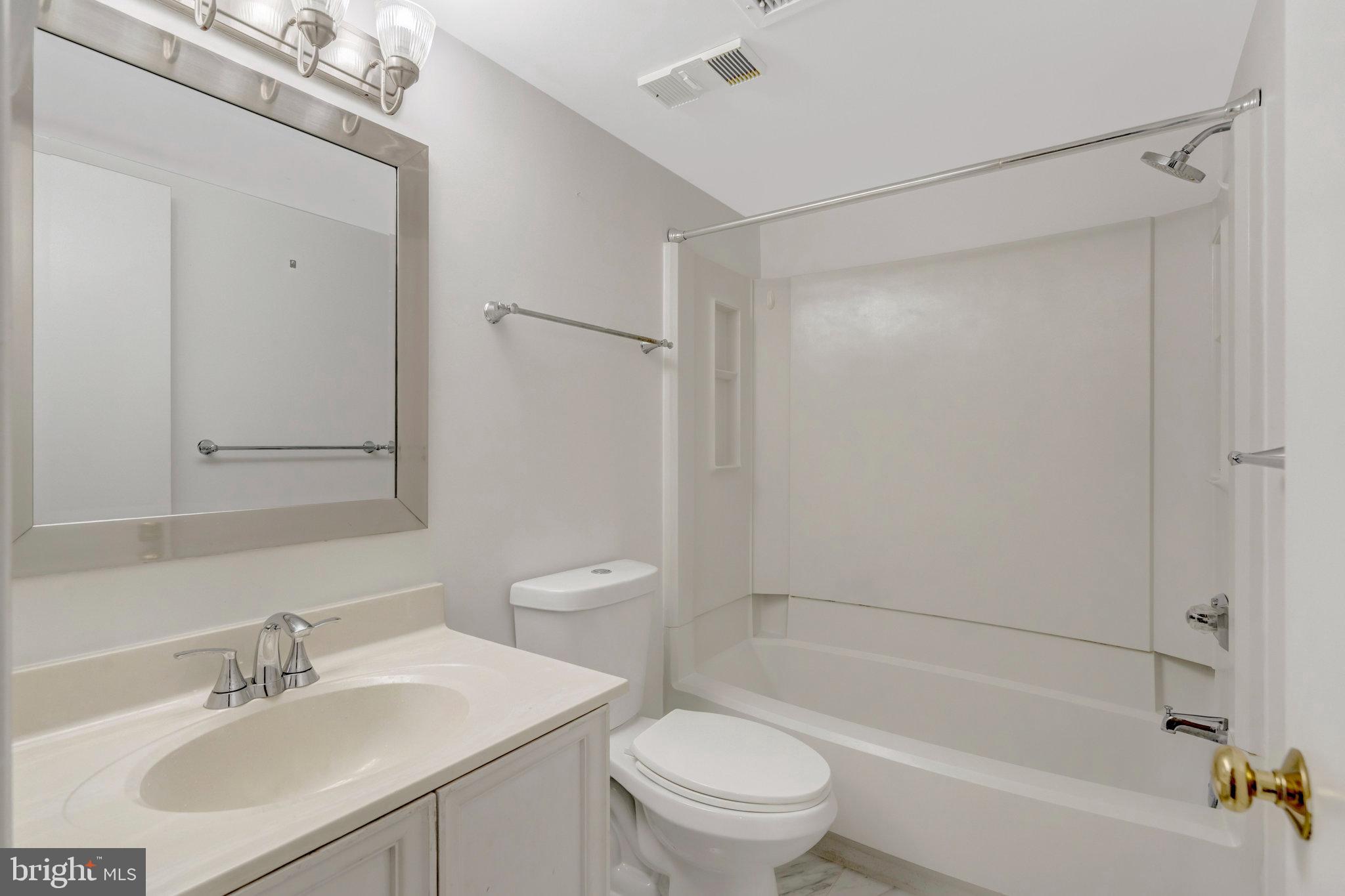 BURKE COVE - Residential