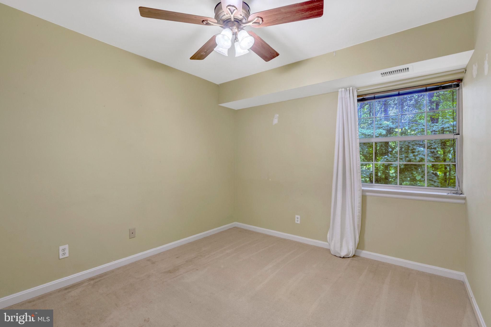 BURKE COVE - Residential