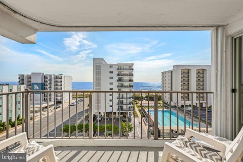 Condo For Sale - 13200 Coastal Highway #507<br/> OCEAN CITY, MD 21842
