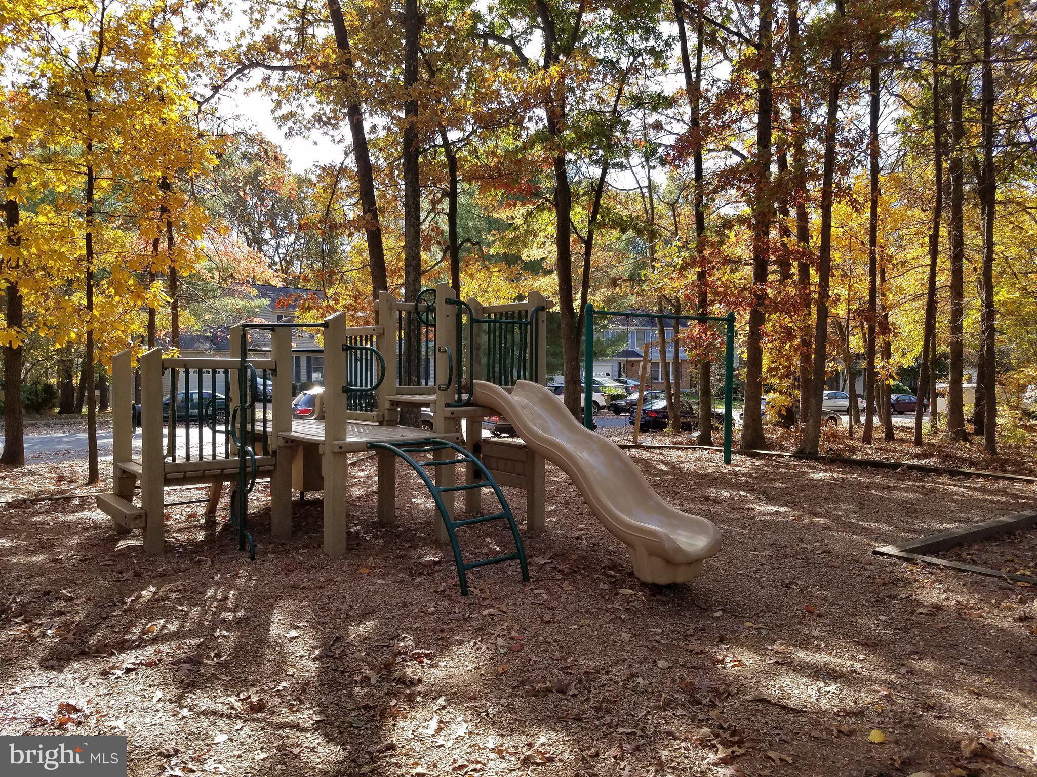 CARDINAL GLEN - Residential