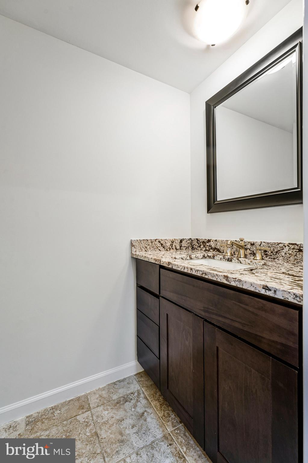 CARDINAL GLEN - Residential