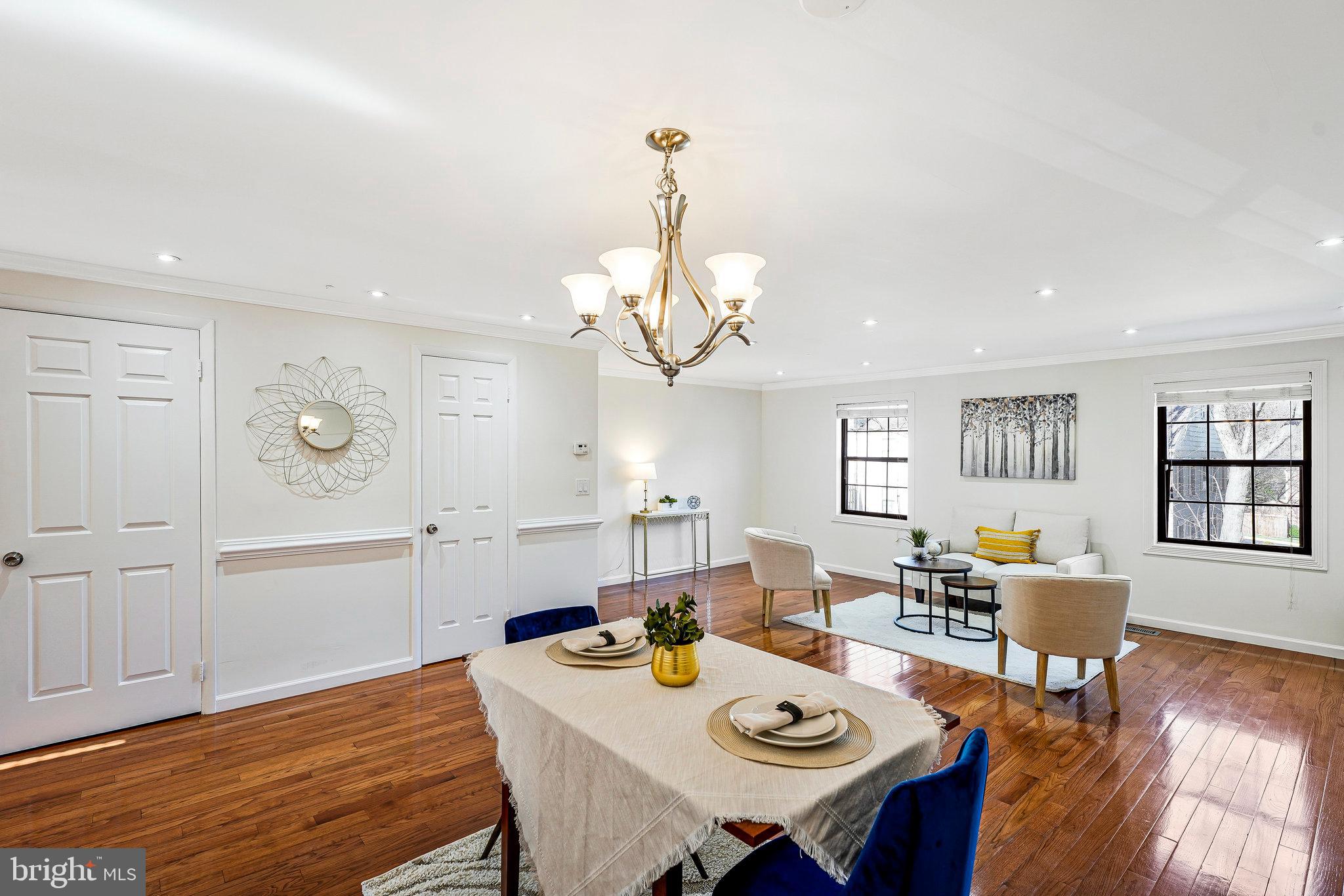 CARDINAL GLEN - Residential