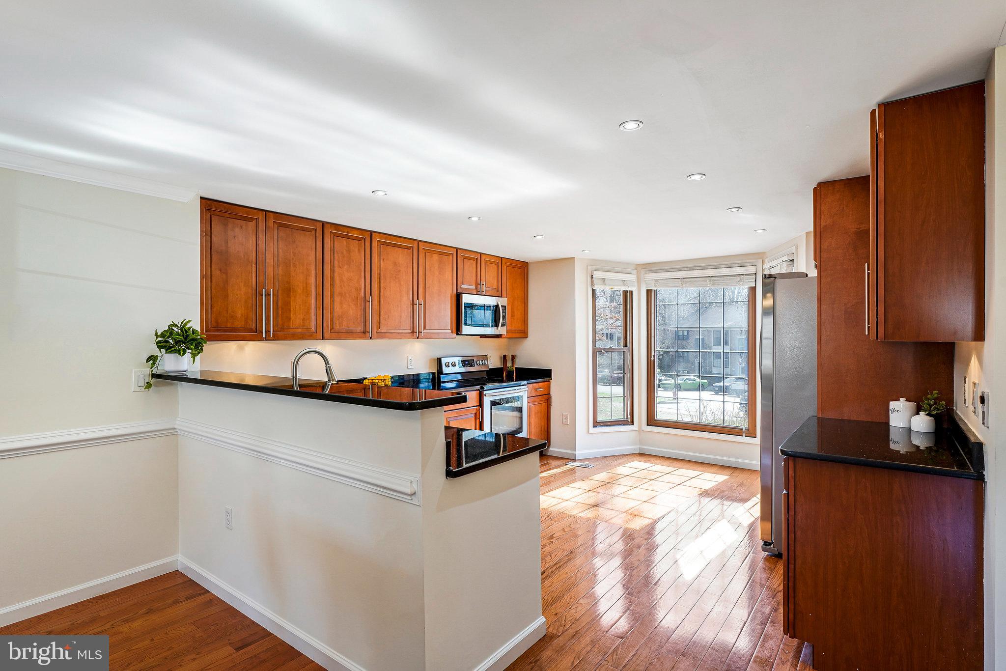 CARDINAL GLEN - Residential