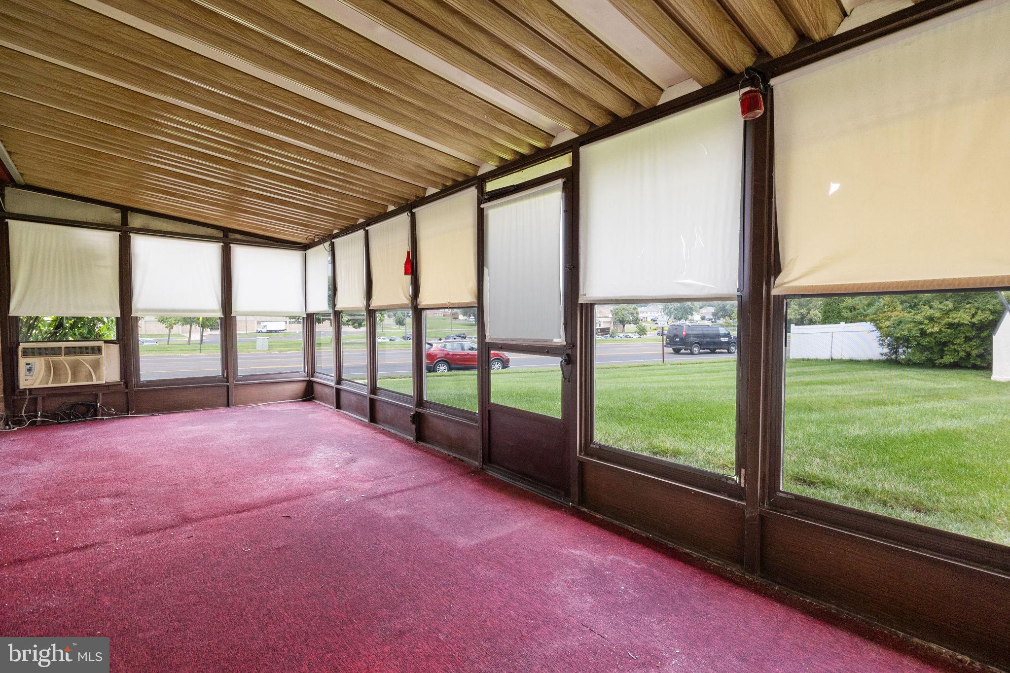 NESHAMINY VALLEY - Residential