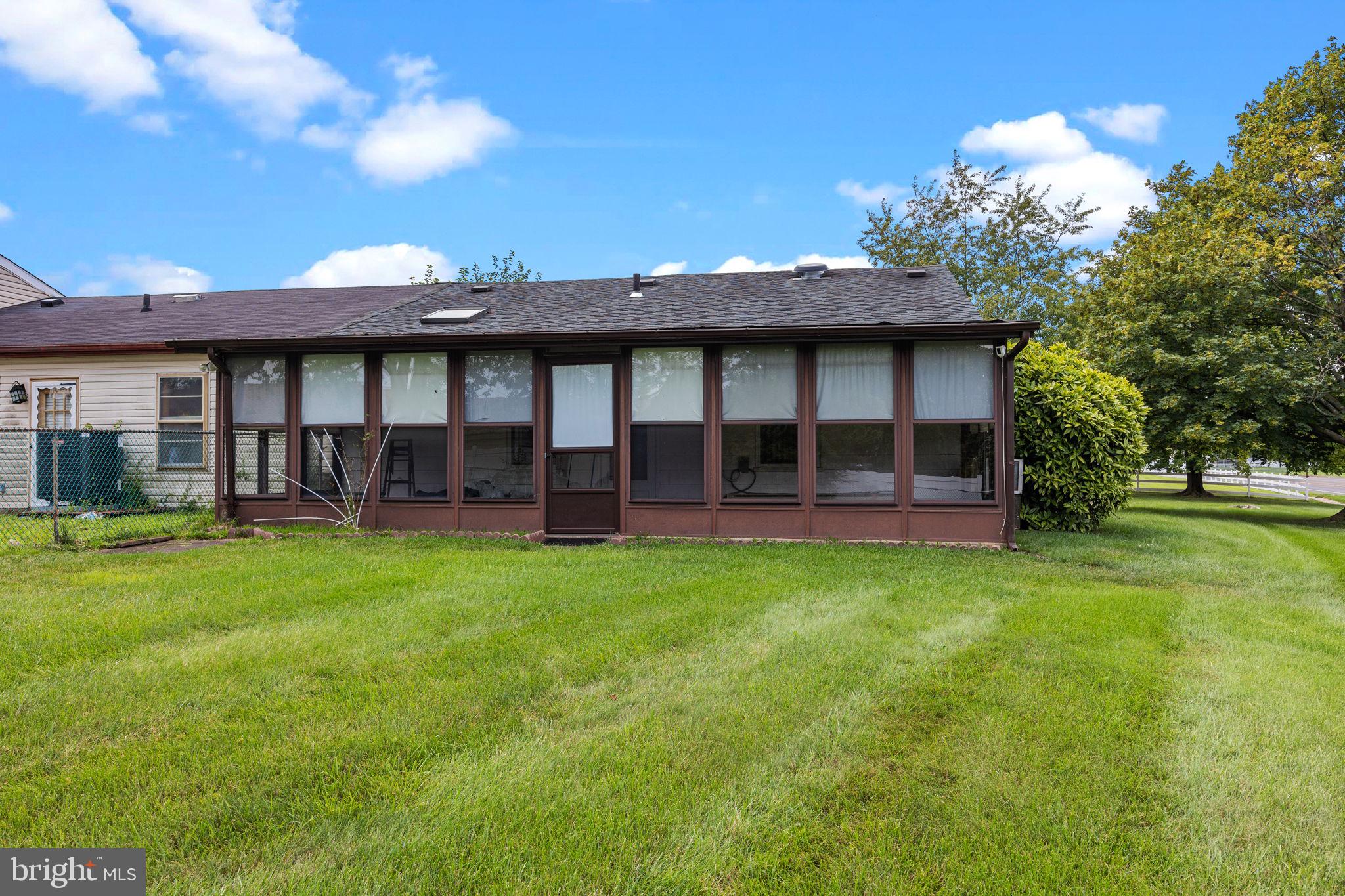 NESHAMINY VALLEY - Residential