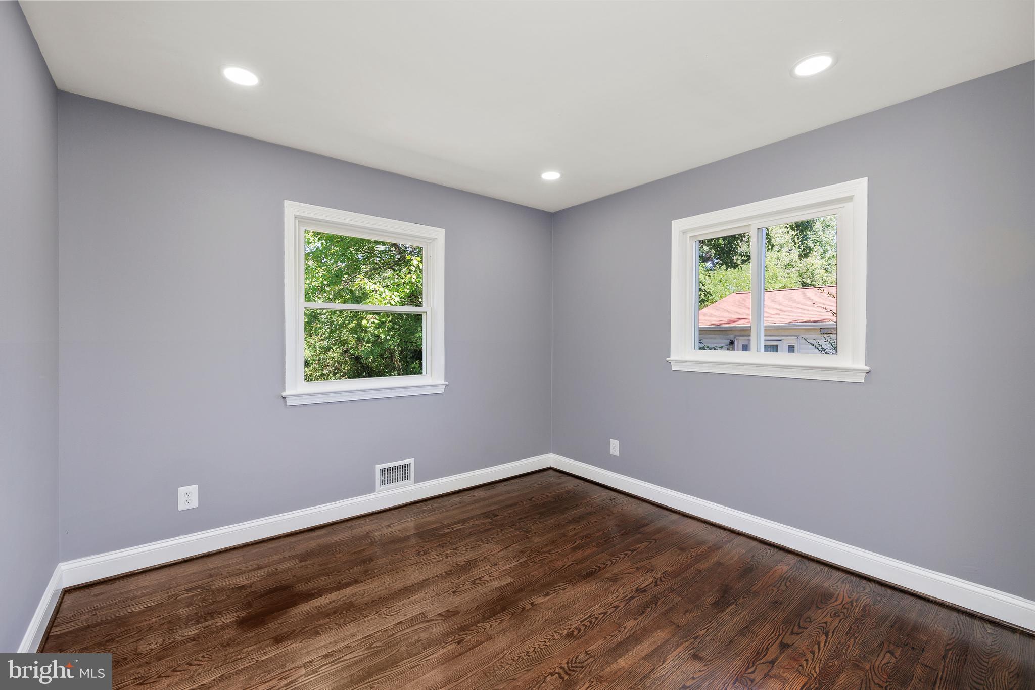 TEMPLE TERRACE - Residential