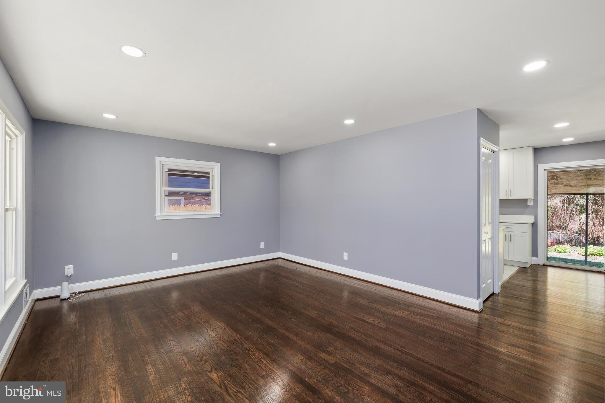 TEMPLE TERRACE - Residential