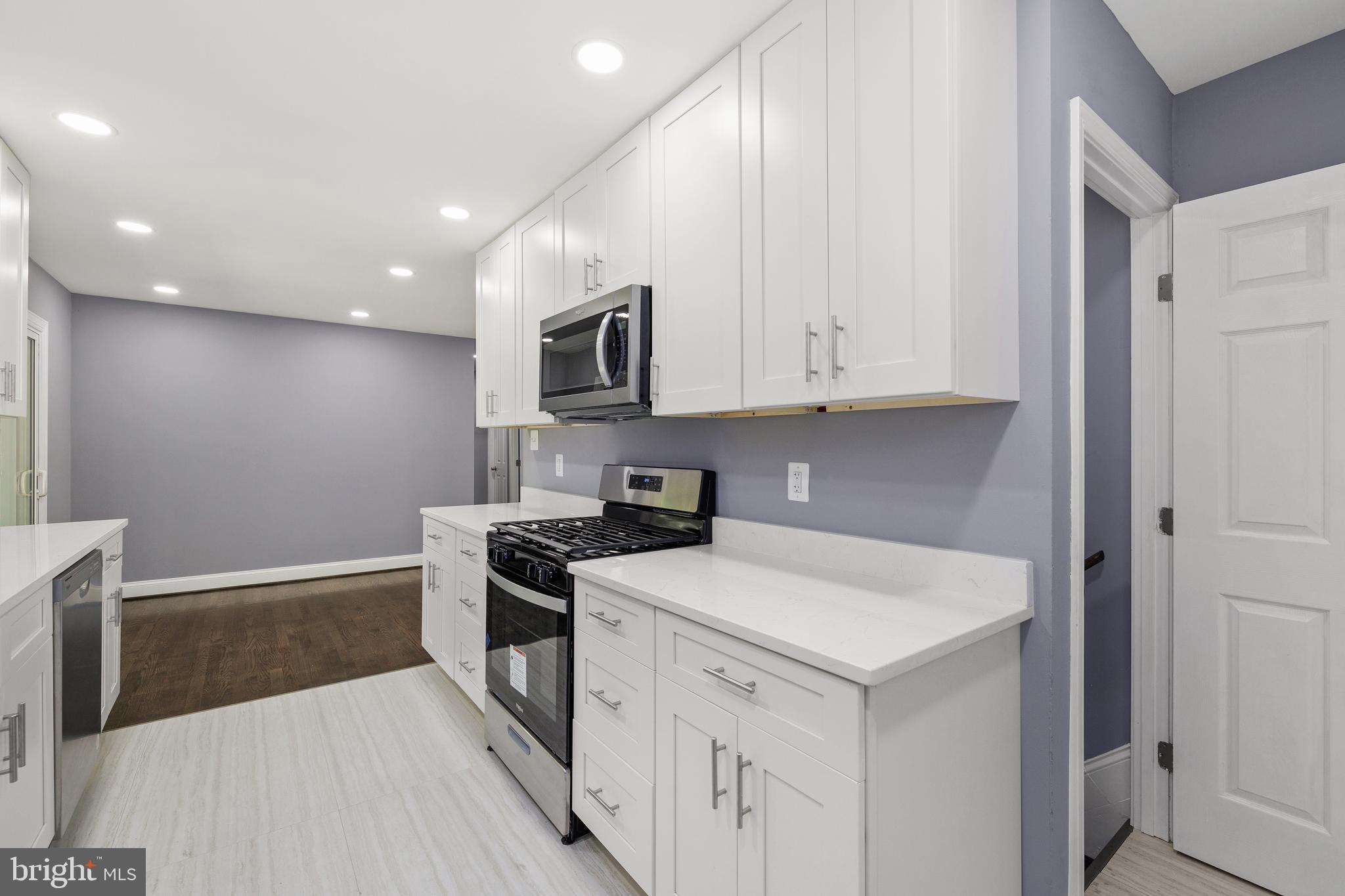 TEMPLE TERRACE - Residential