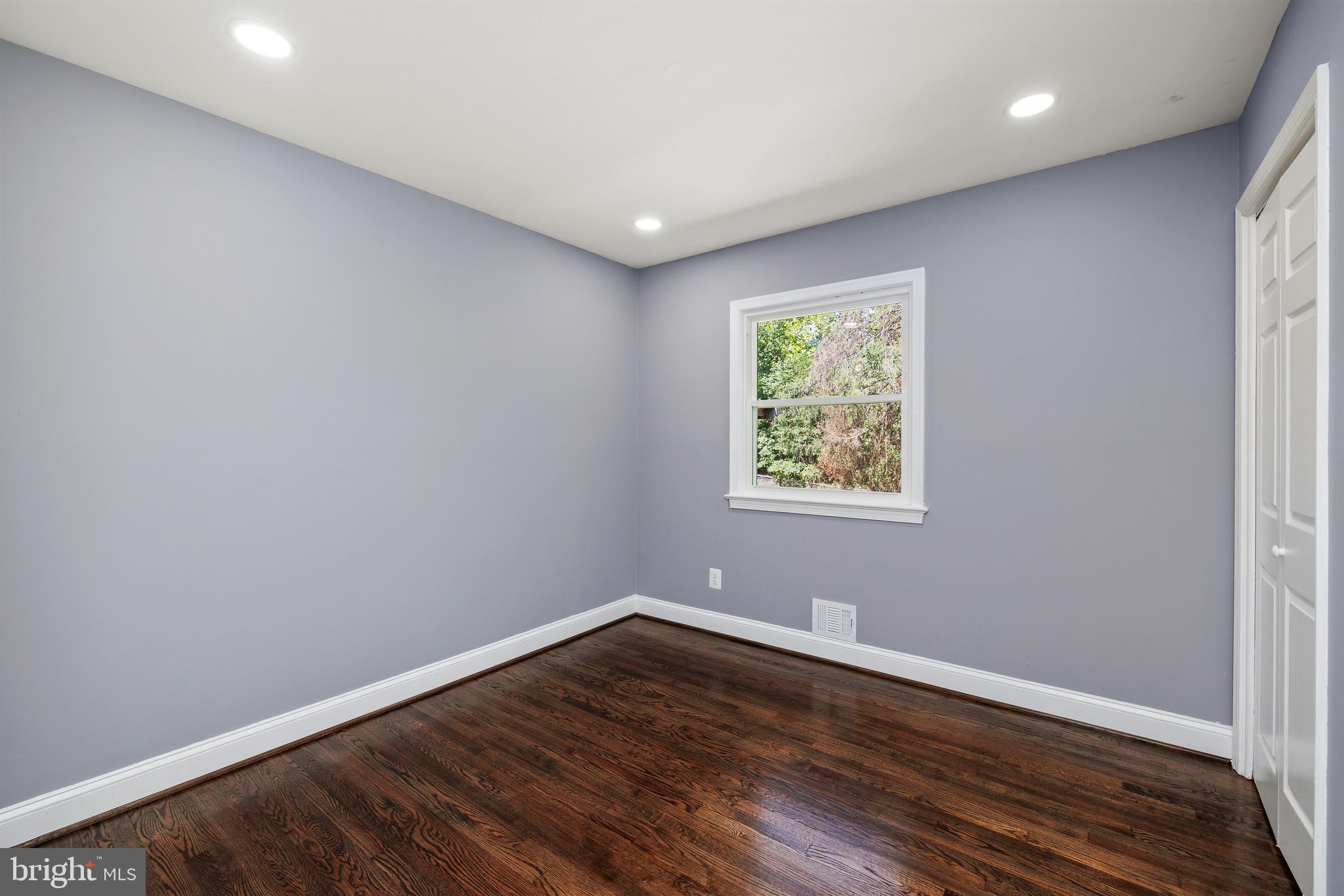 TEMPLE TERRACE - Residential