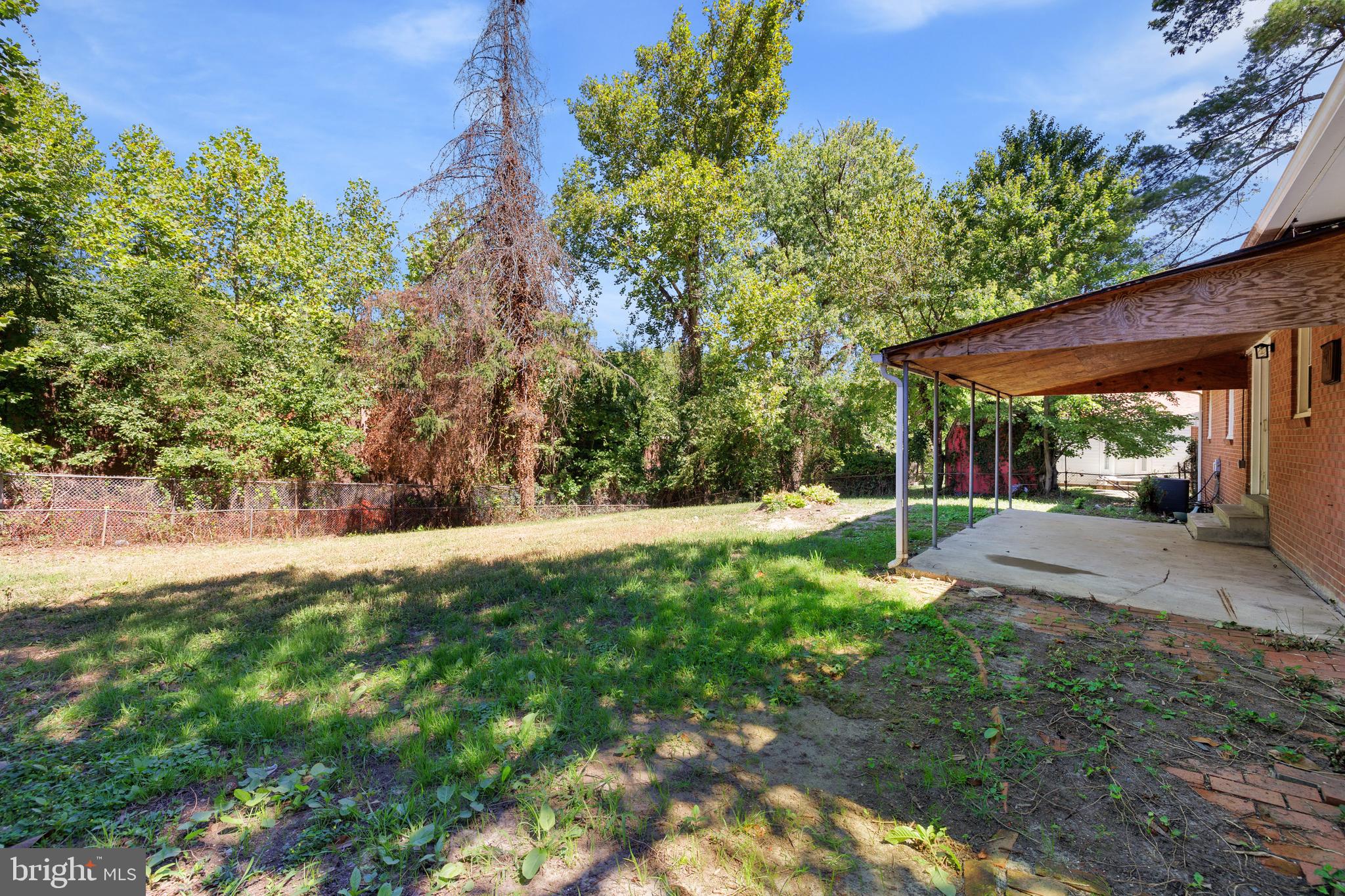 TEMPLE TERRACE - Residential