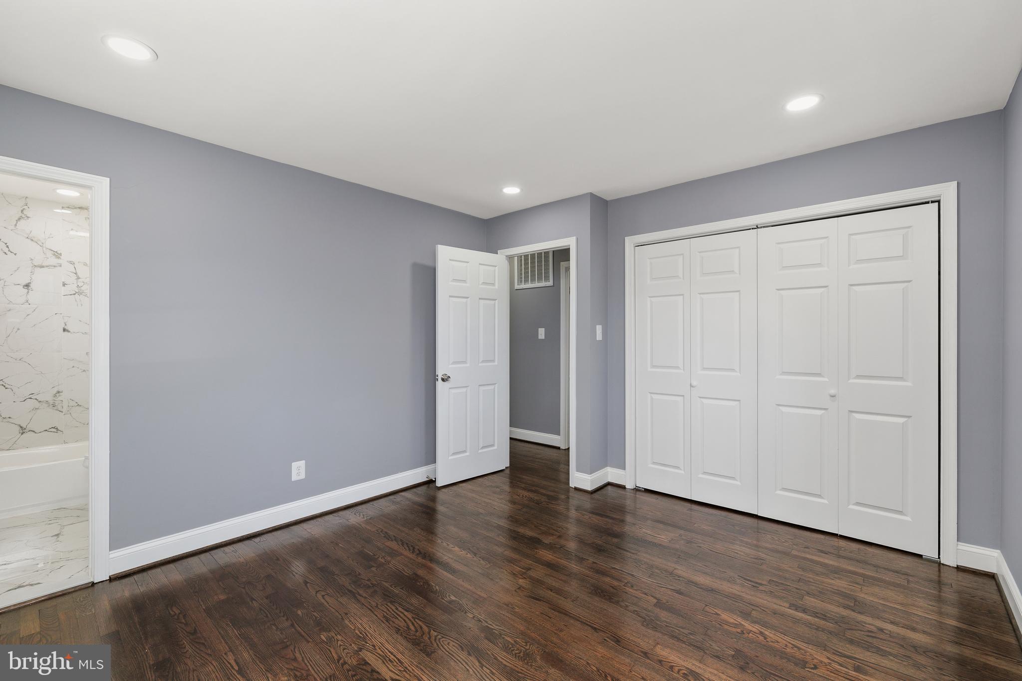 TEMPLE TERRACE - Residential