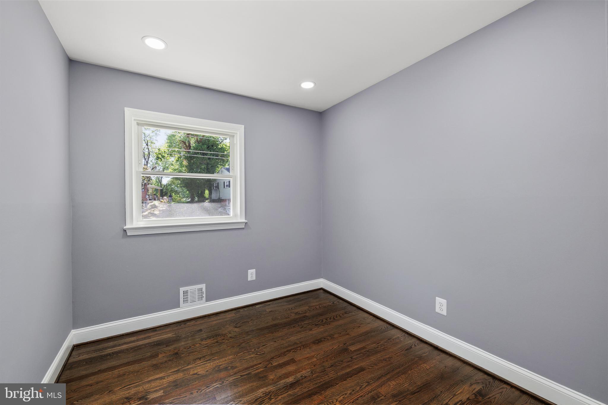 TEMPLE TERRACE - Residential