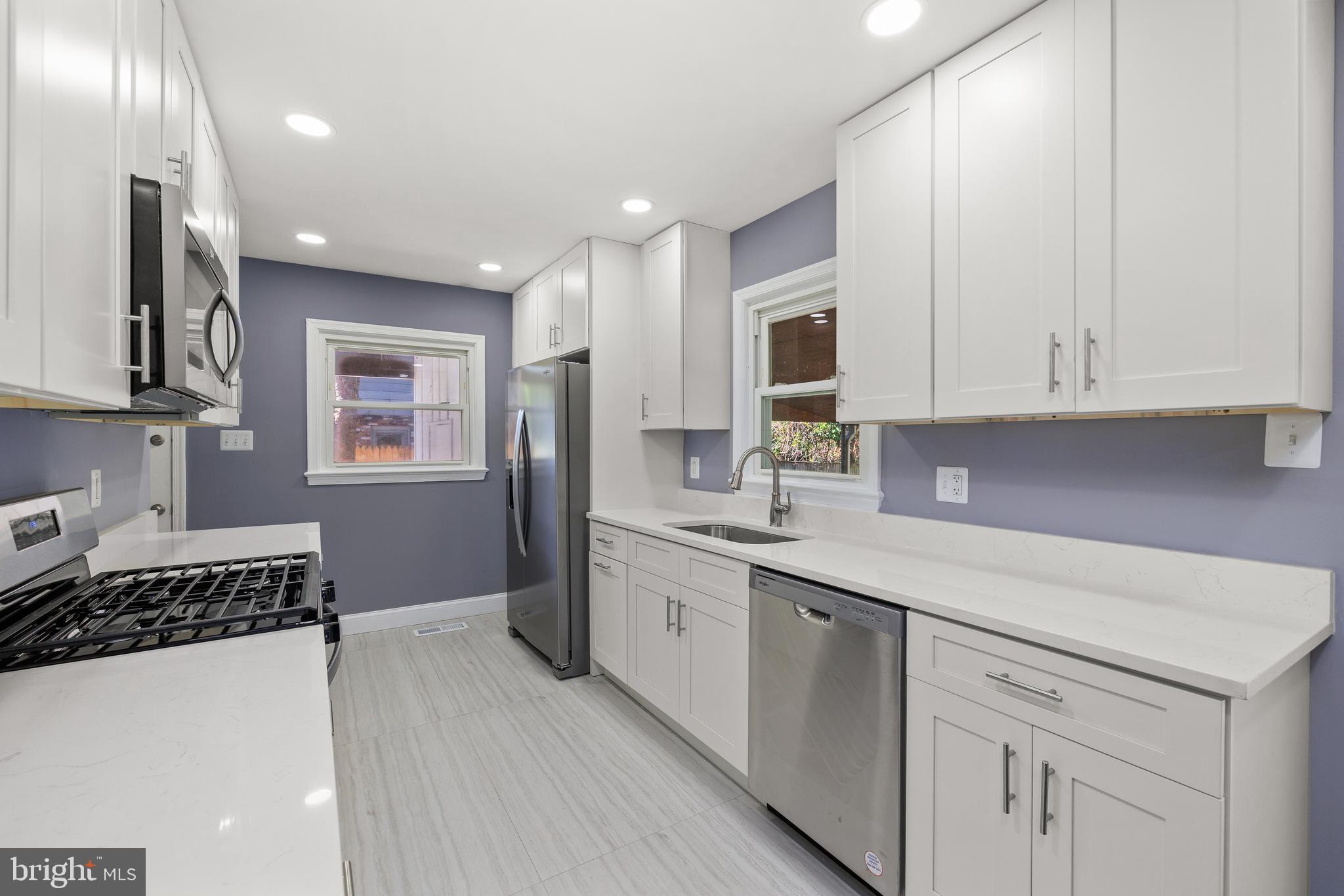 TEMPLE TERRACE - Residential