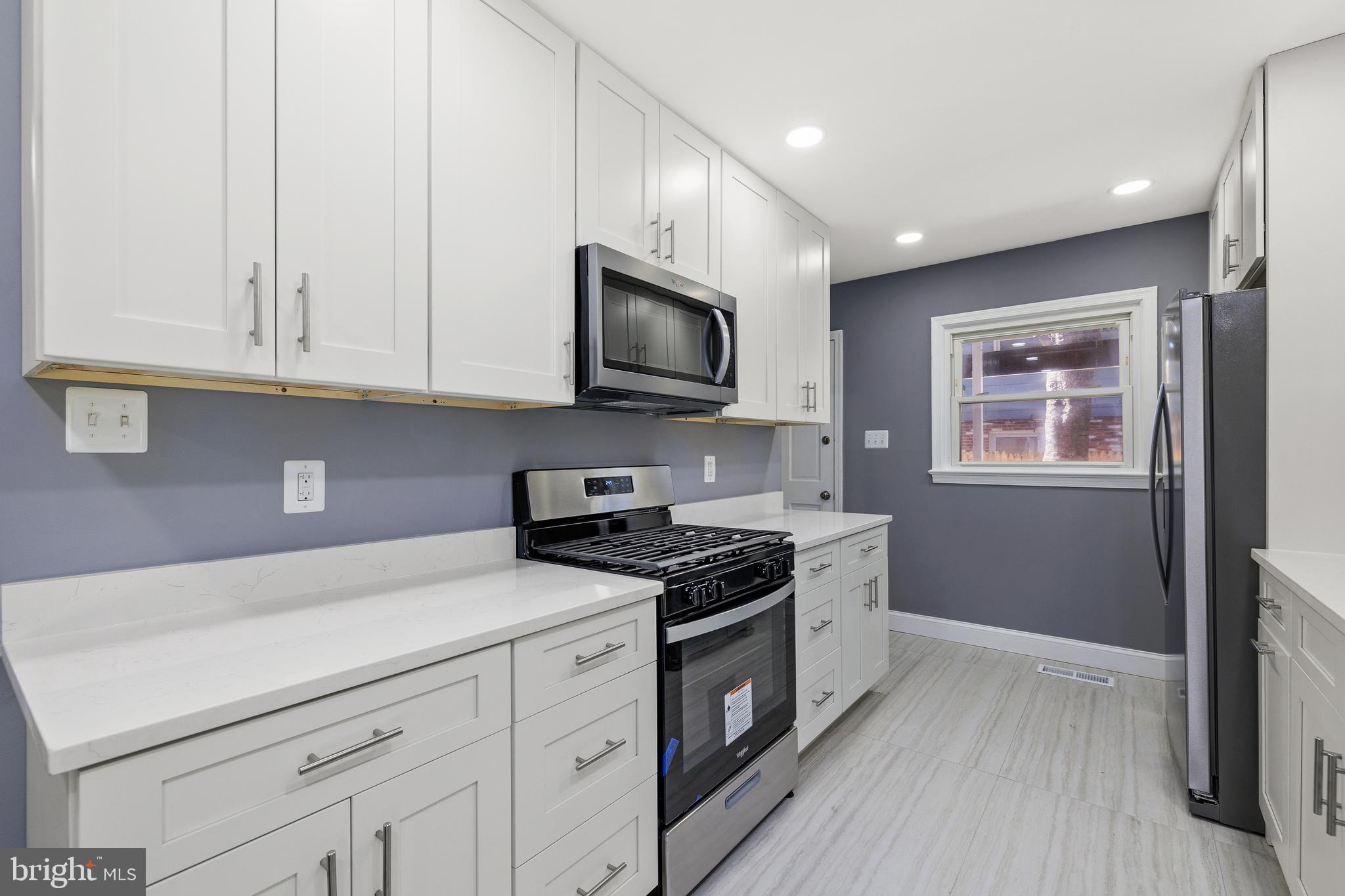 TEMPLE TERRACE - Residential