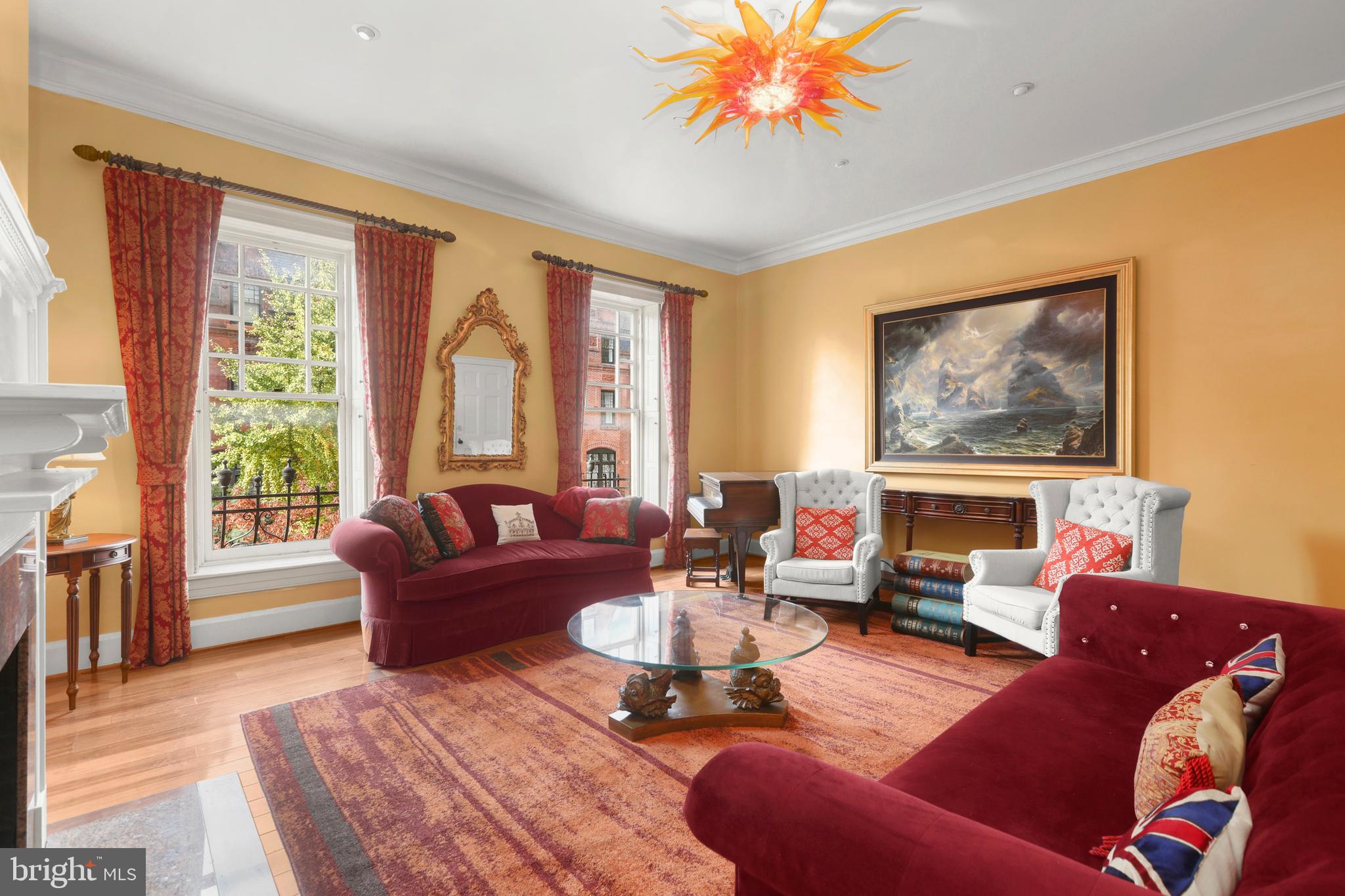 MOUNT VERNON PLACE HISTORIC DISTRICT - Residential Lease