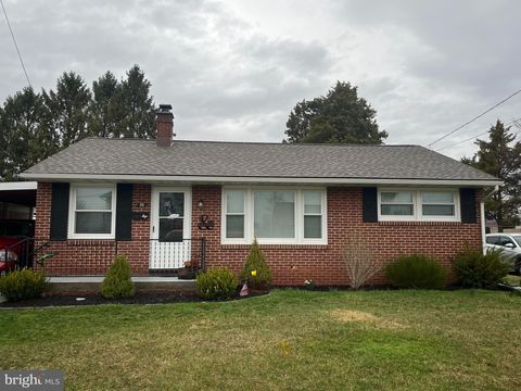 20 LINCOLN DRIVE HANOVER PA 17331