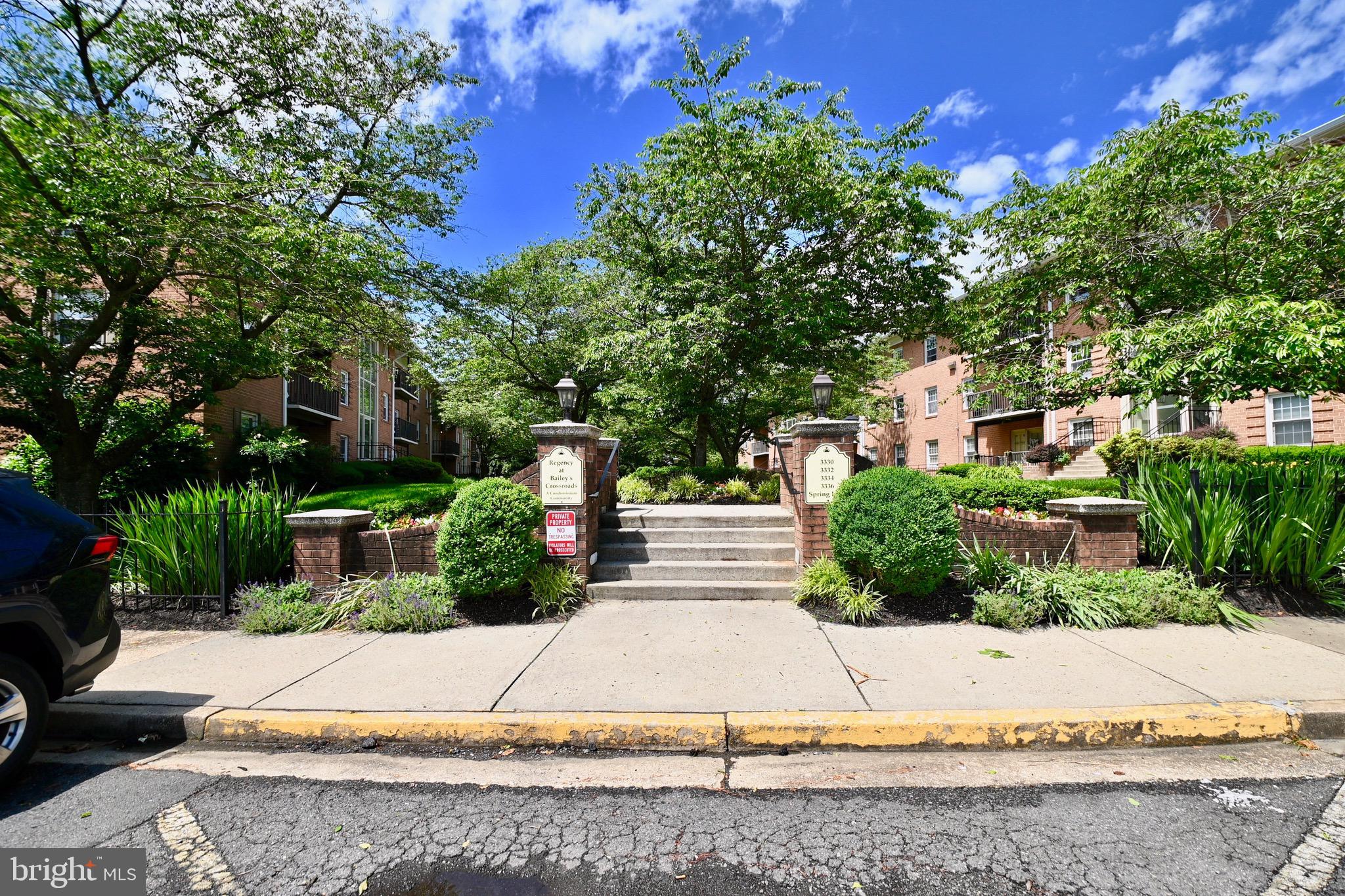 REGENCY AT BAILEYS - Residential