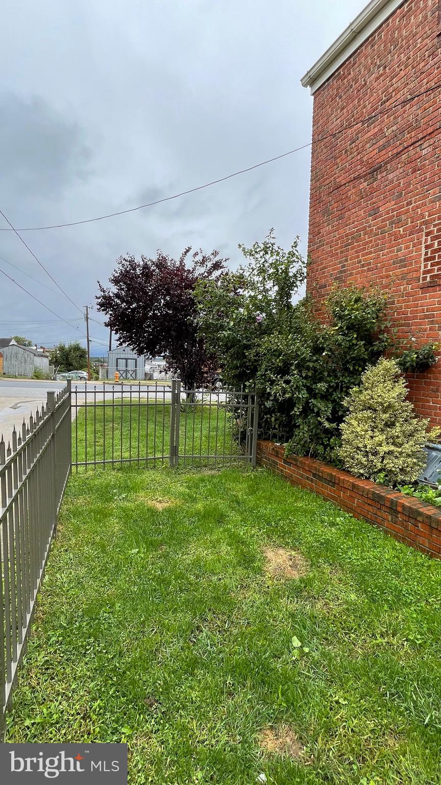 BERKSHIRE - Residential