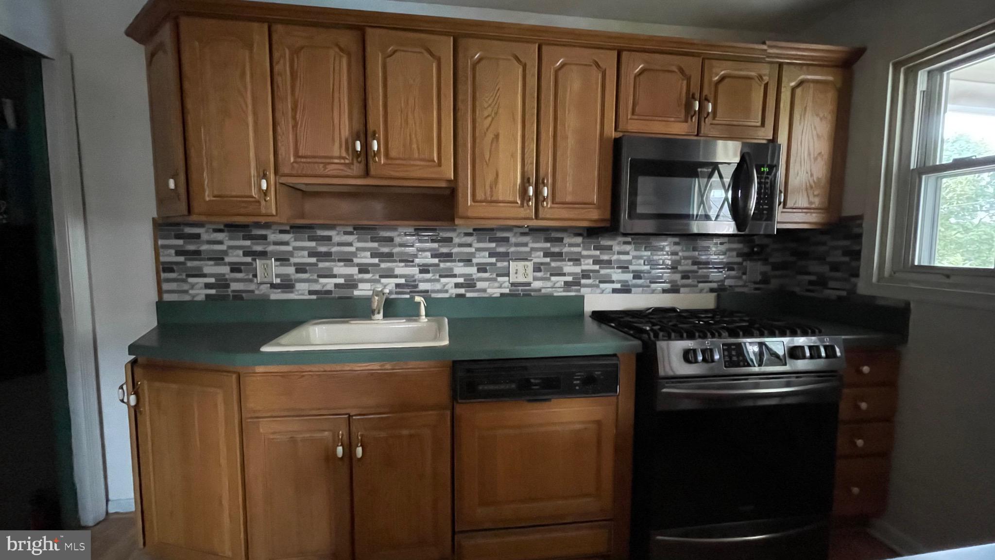 BERKSHIRE - Residential