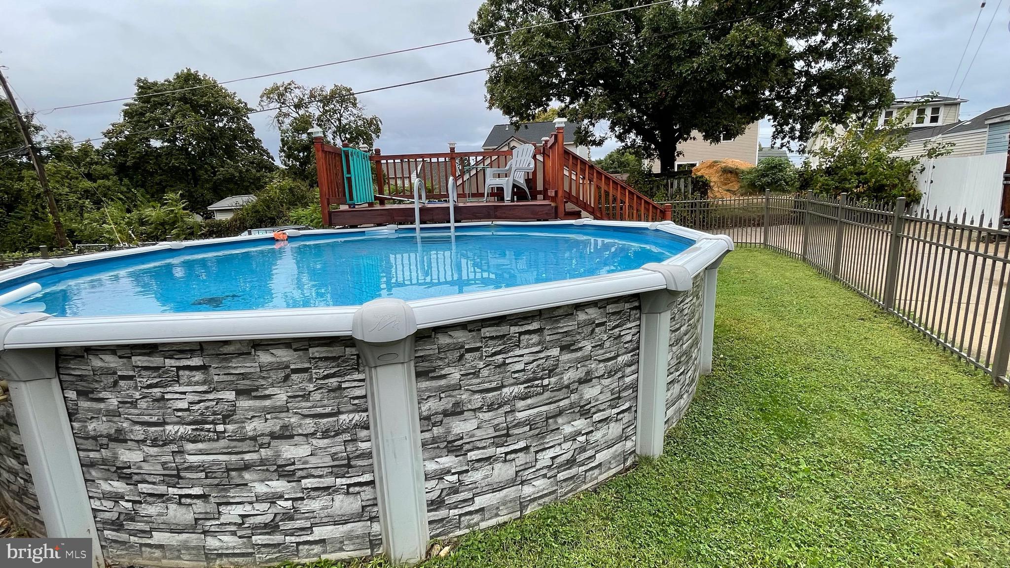 BERKSHIRE - Residential