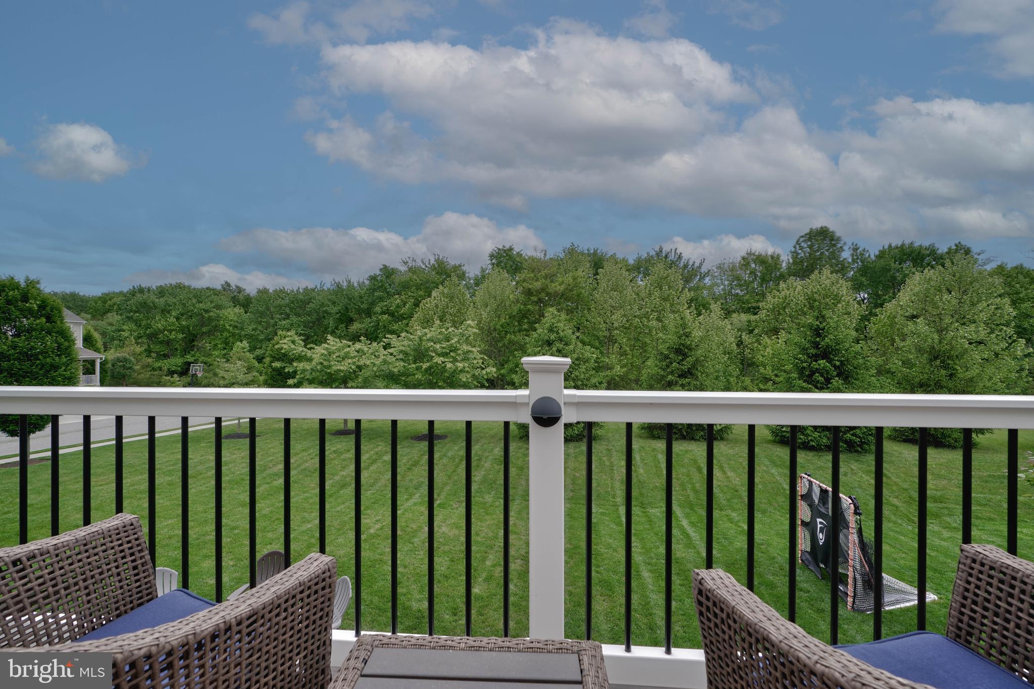 KELLY GLEN - Residential