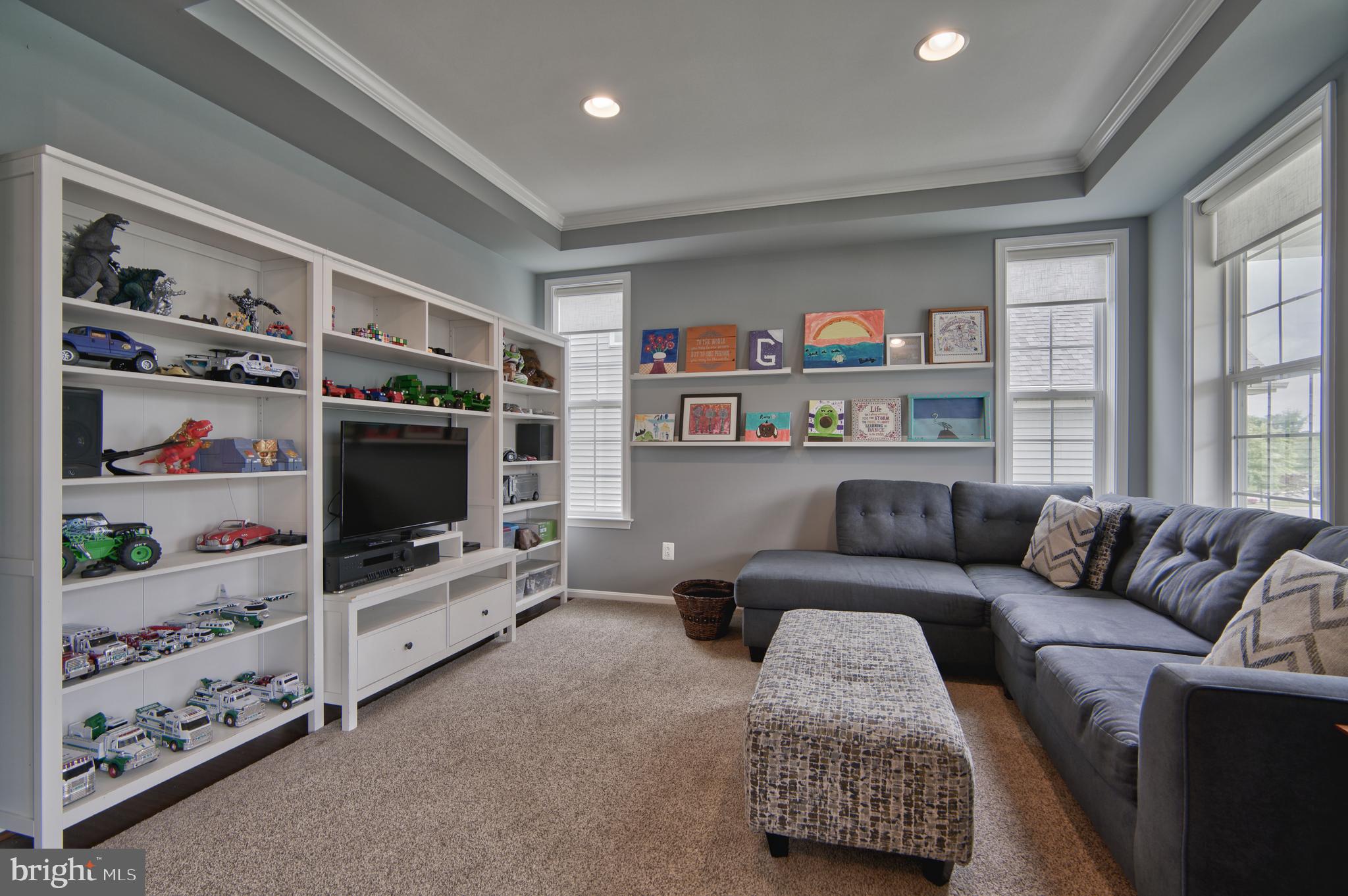 KELLY GLEN - Residential