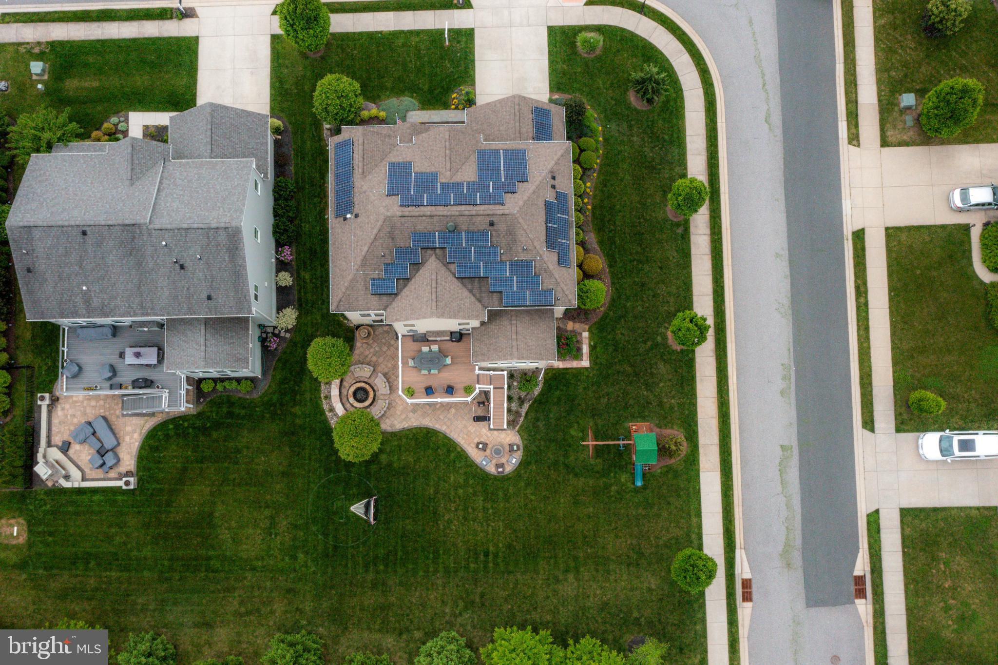 KELLY GLEN - Residential