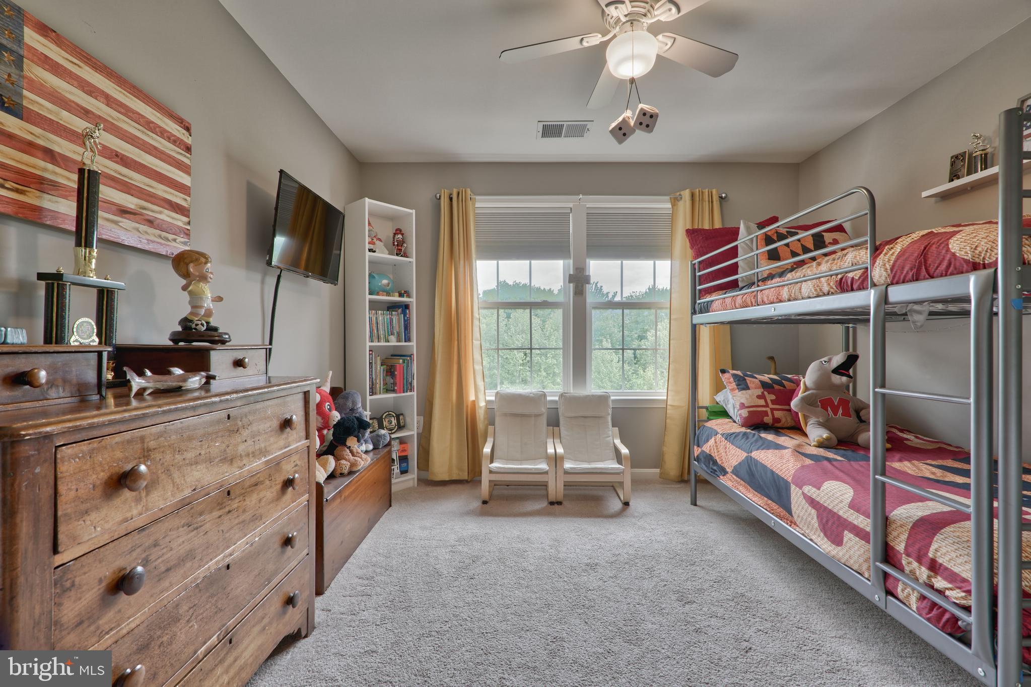 KELLY GLEN - Residential