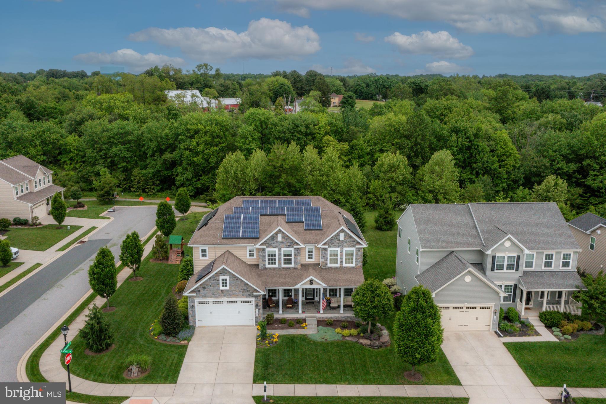 KELLY GLEN - Residential