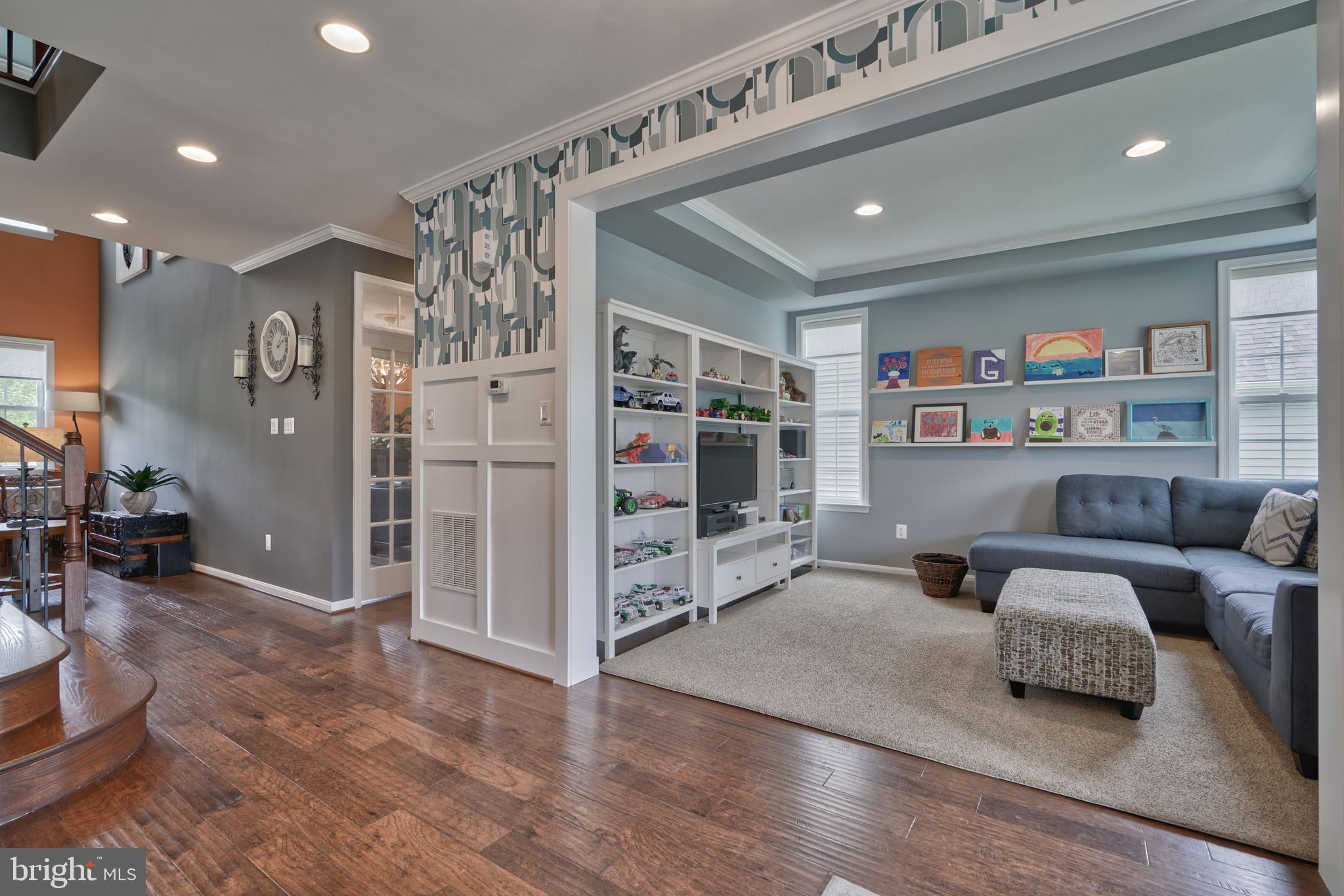 KELLY GLEN - Residential