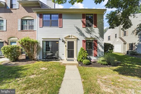35 ONEILL COURT LAWRENCE NJ 08648