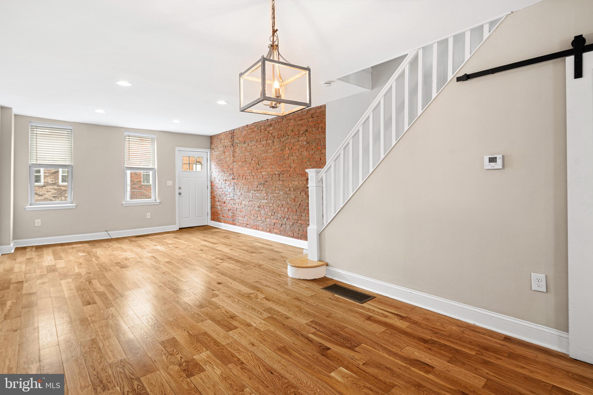 727 MCCLELLAN STREET