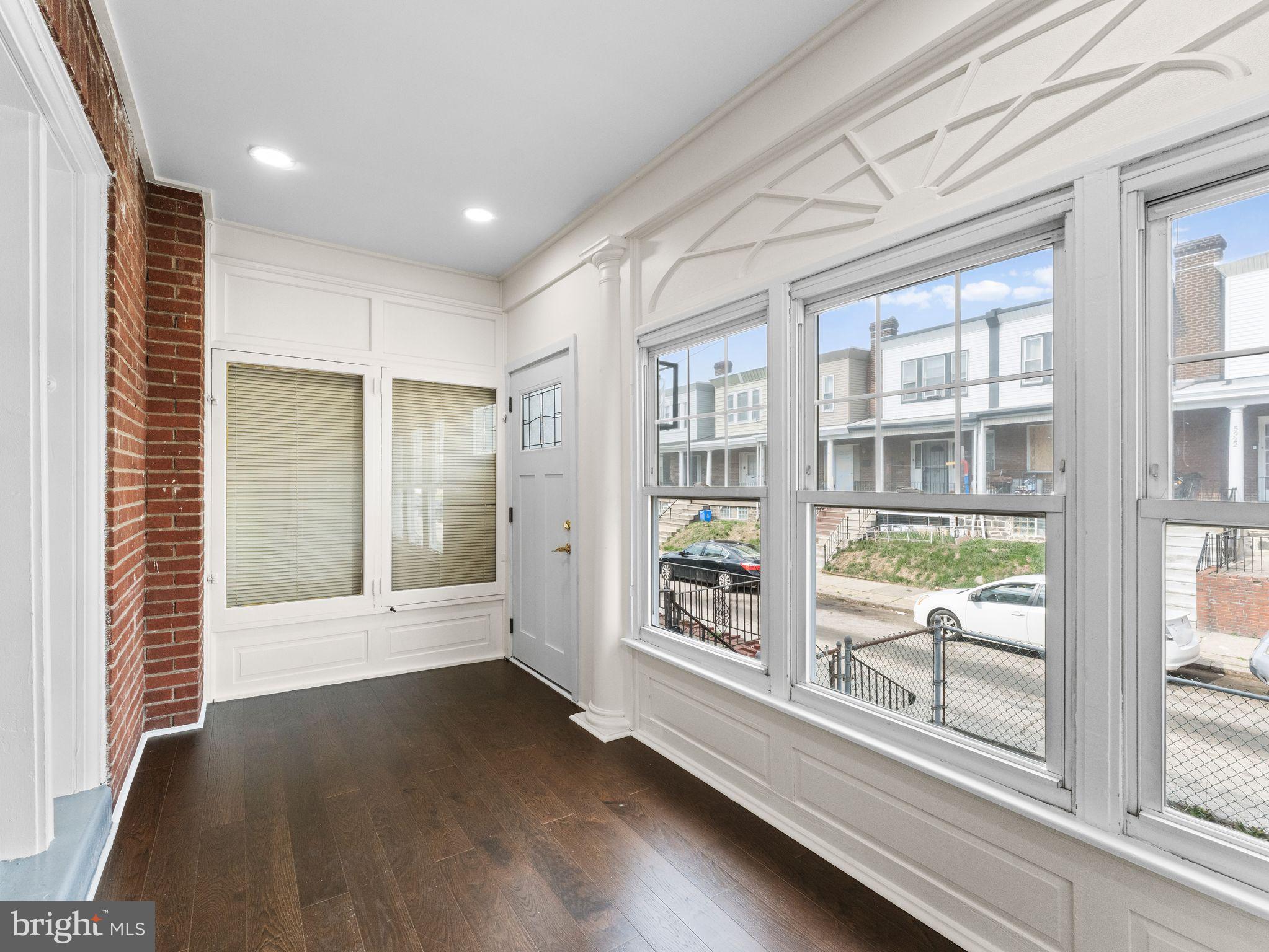 5921 ELSINORE STREET